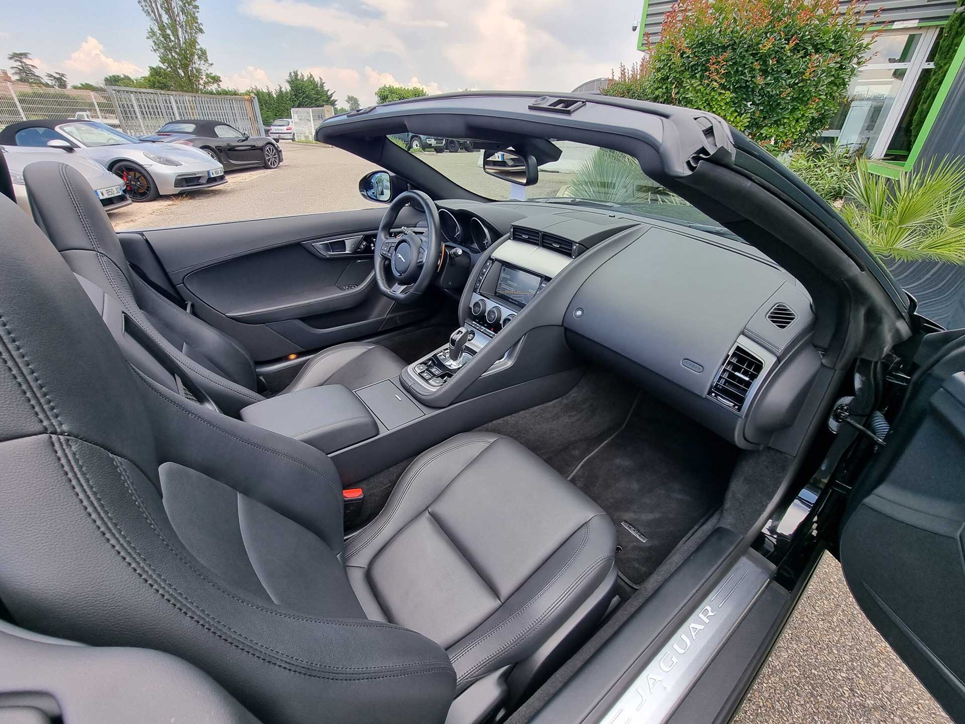 Photo JAGUAR F TYPE CABRIOLET 3.0 V6 340CV