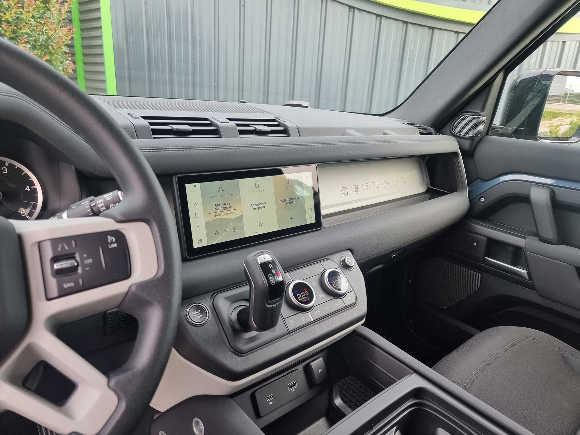 Photo LAND ROVER DEFENDER 90 HARD TOP D200