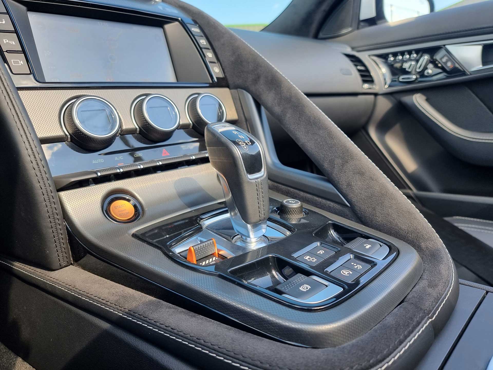 Photo JAGUAR F TYPE "S" AWD CABRIOLET 3.0 V6 380CV