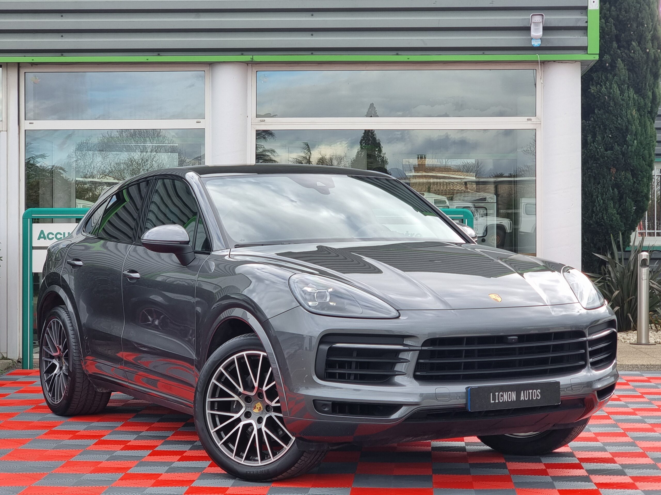 Photo PORSCHE CAYENNE COUPE 3.0 V6 340 CH PAS DE MALUS