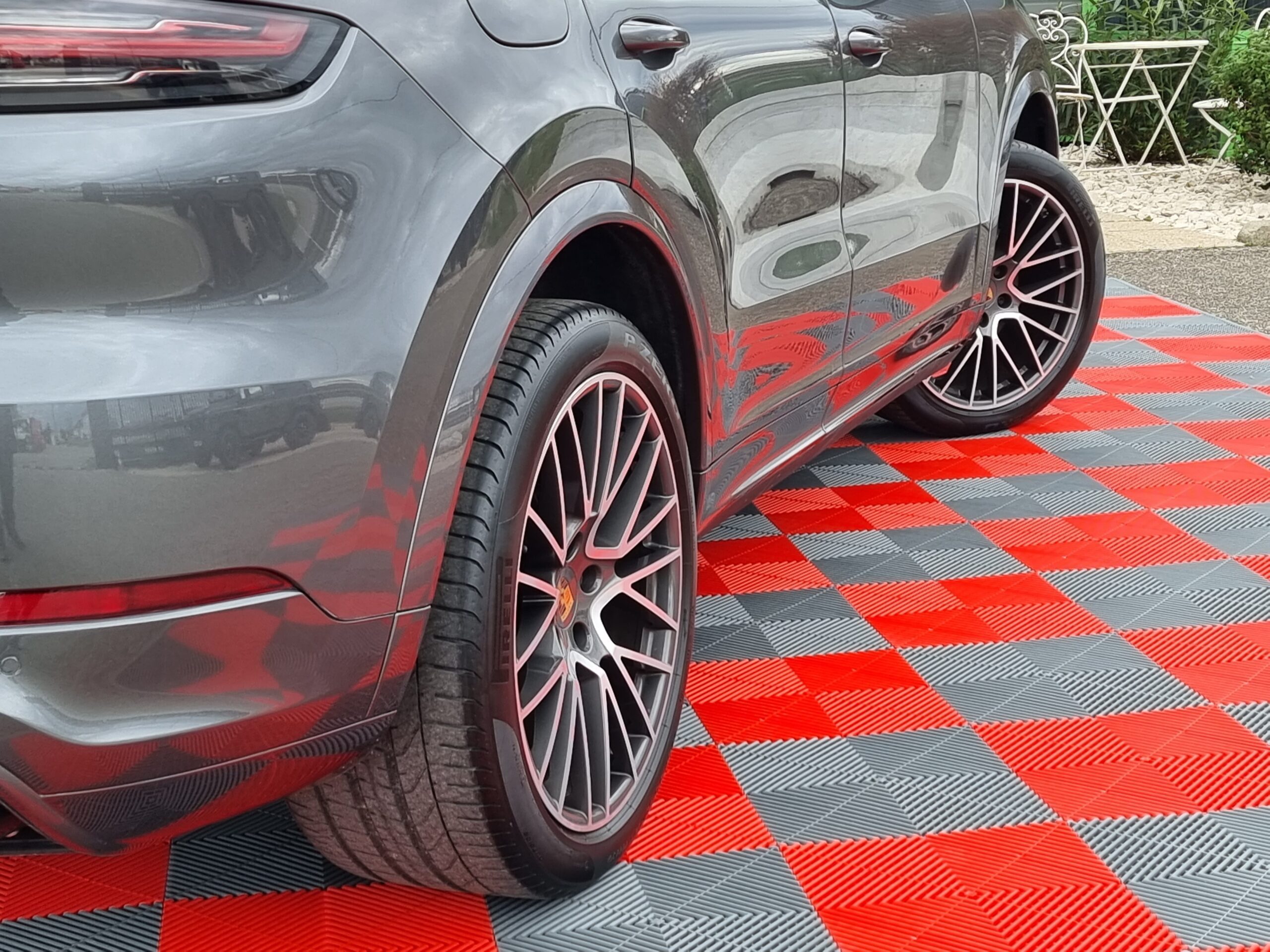 Photo PORSCHE CAYENNE COUPE 3.0 V6 340 CH PAS DE MALUS