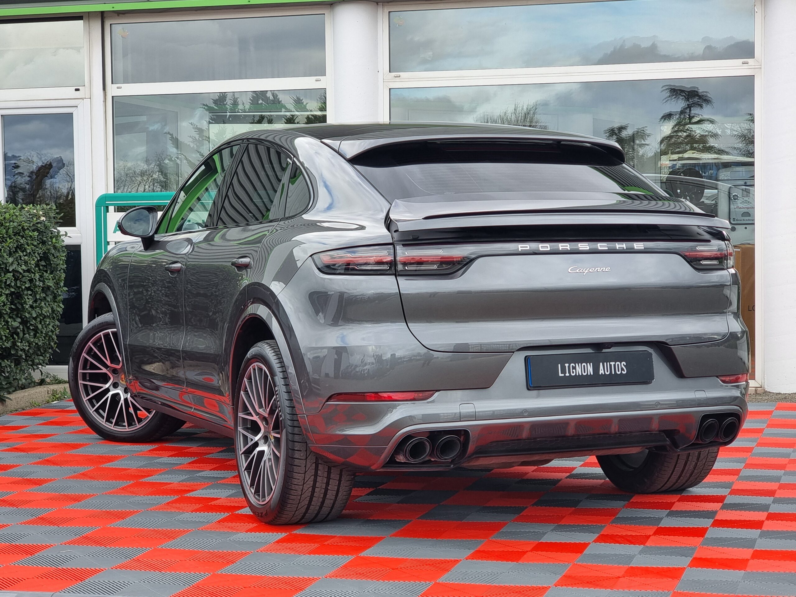 Photo PORSCHE CAYENNE COUPE 3.0 V6 340 CH PAS DE MALUS