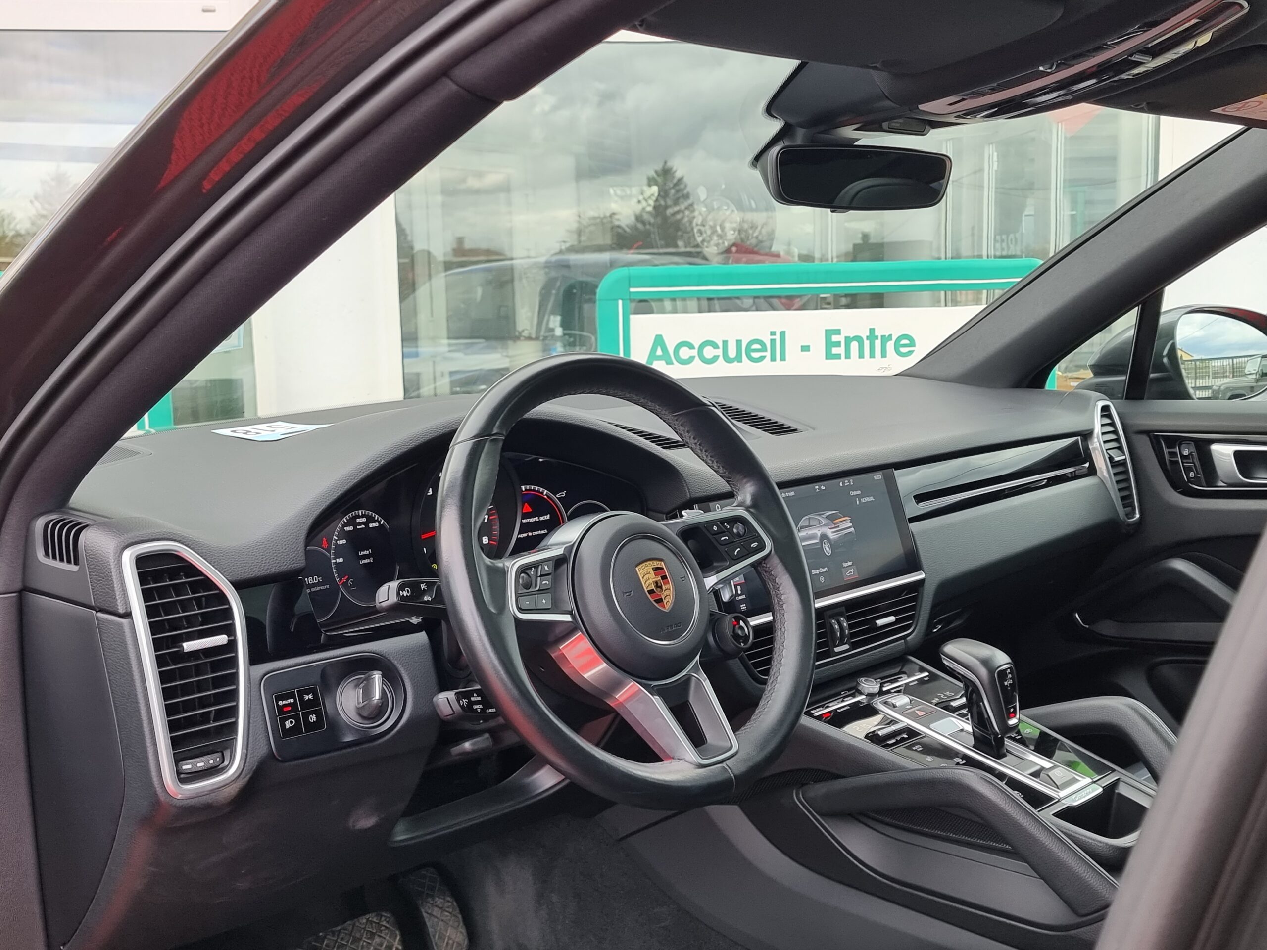 Photo PORSCHE CAYENNE COUPE 3.0 V6 340 CH PAS DE MALUS