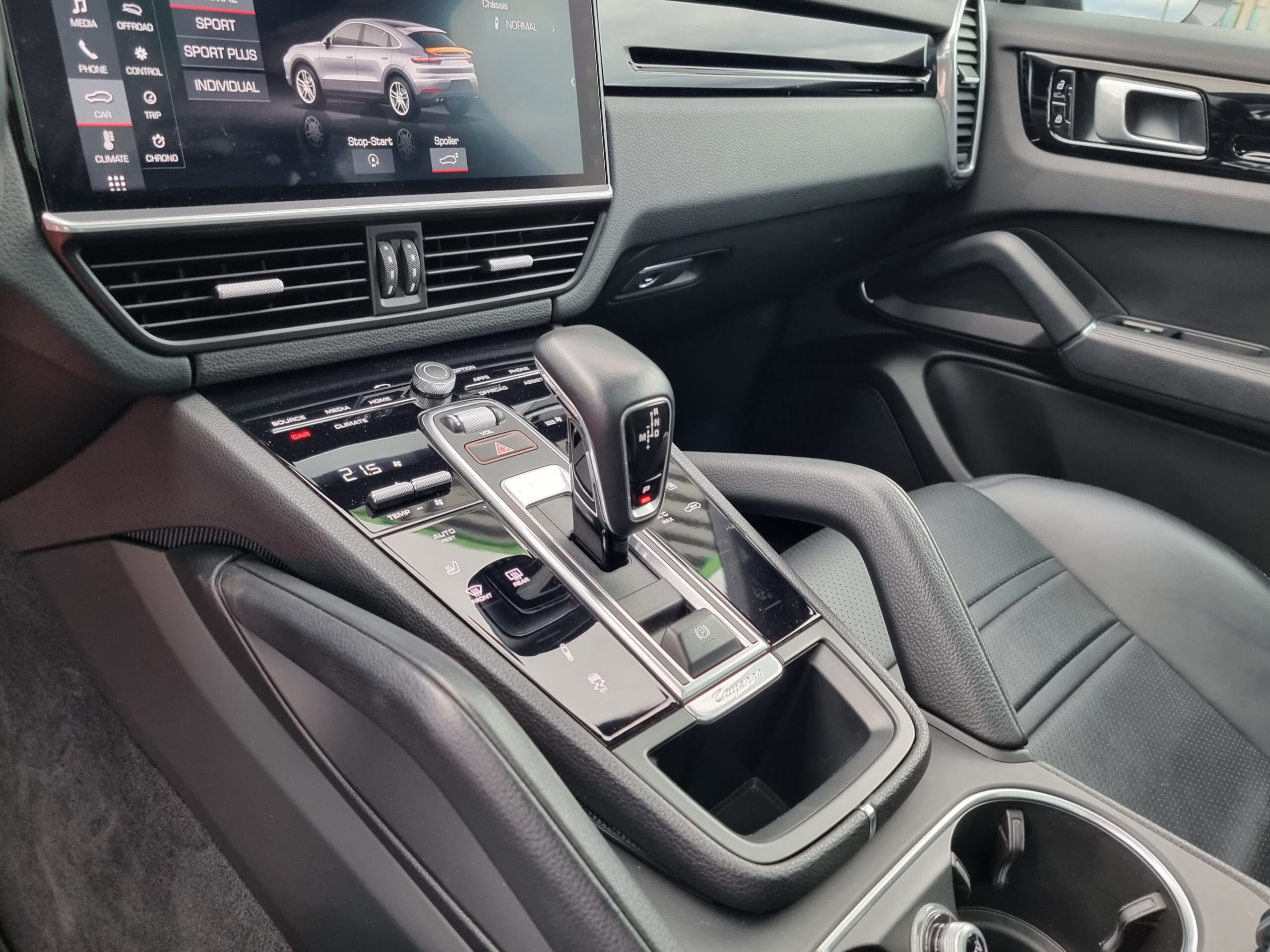 Photo PORSCHE CAYENNE COUPE 3.0 V6 340 CH PAS DE MALUS