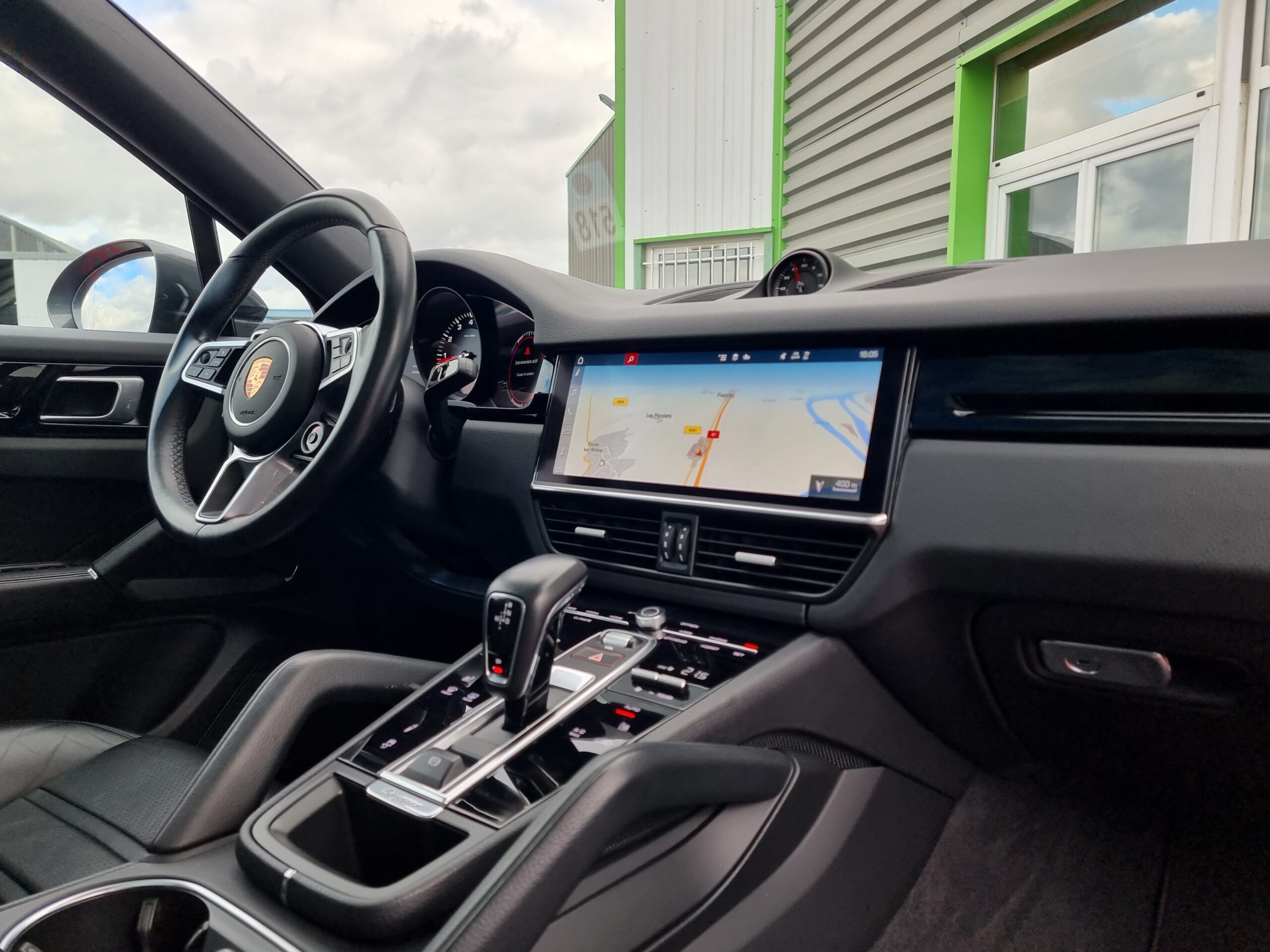 Photo PORSCHE CAYENNE COUPE 3.0 V6 340 CH PAS DE MALUS