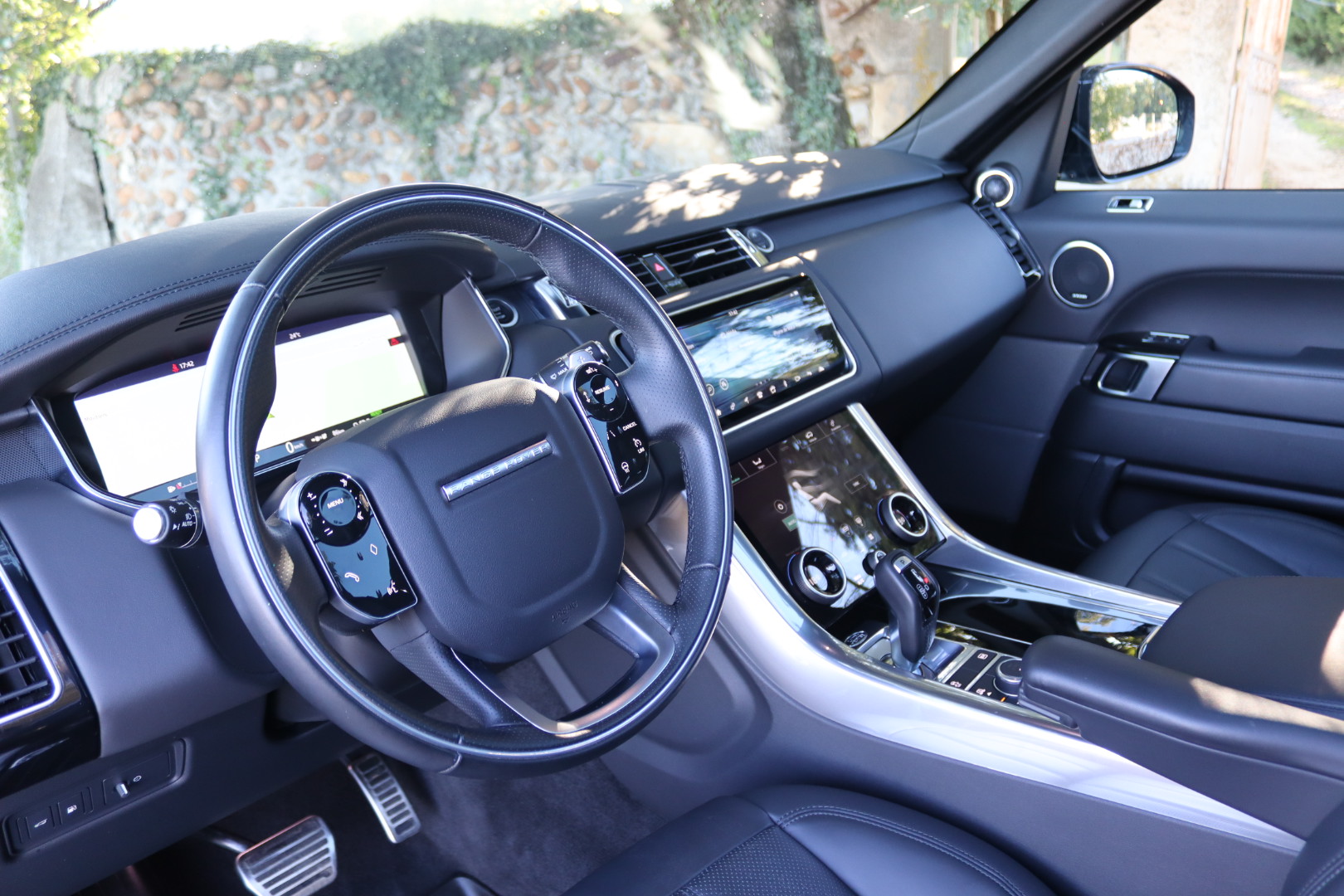 Photo LAND ROVER RANGER ROVER SPORT P400E HSE PHEV