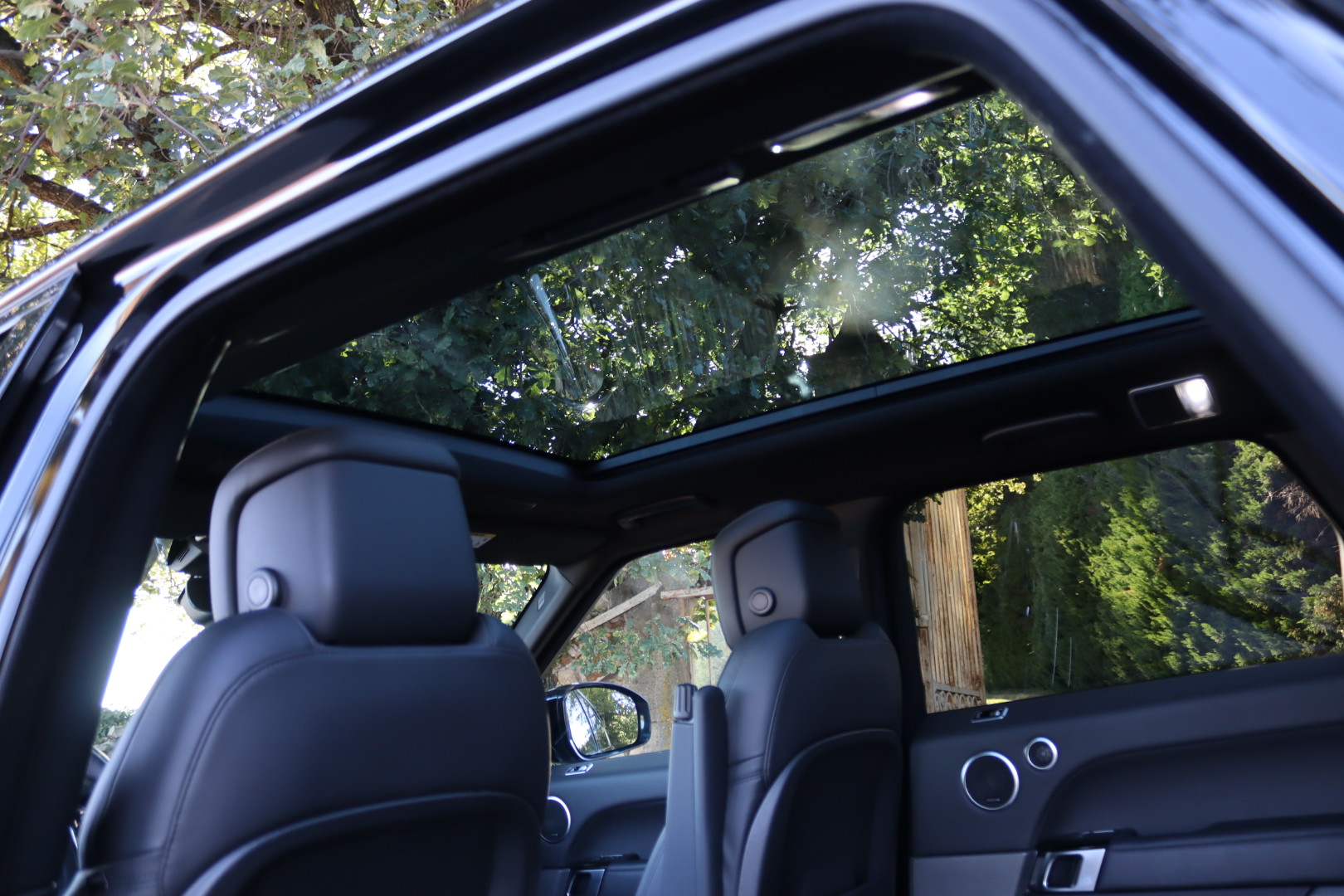 Photo LAND ROVER RANGER ROVER SPORT P400E HSE PHEV