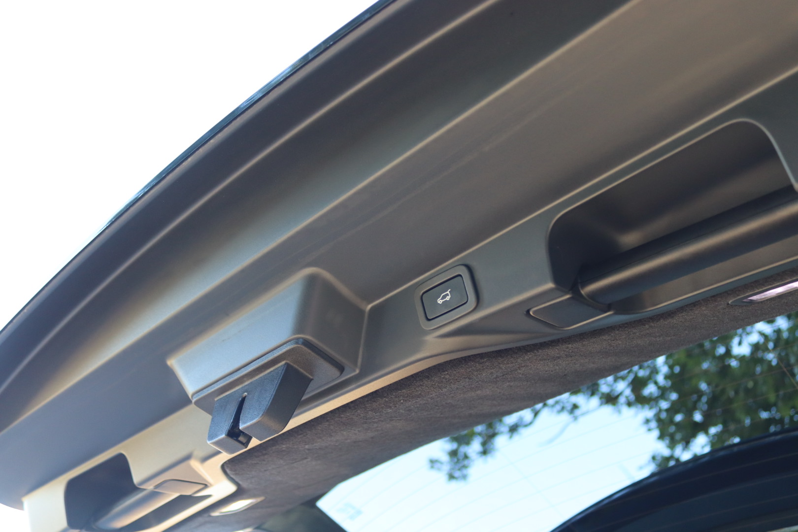 Photo LAND ROVER RANGER ROVER SPORT P400E HSE PHEV