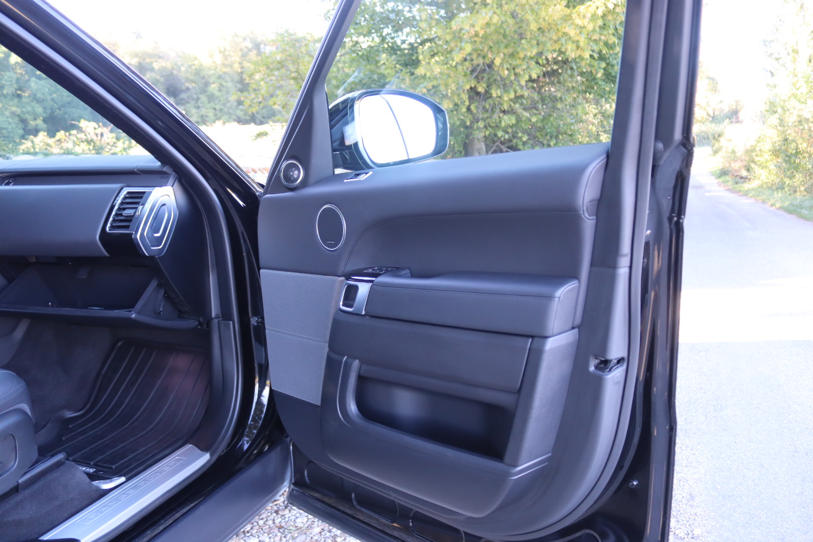 Photo LAND ROVER RANGER ROVER SPORT P400E HSE PHEV