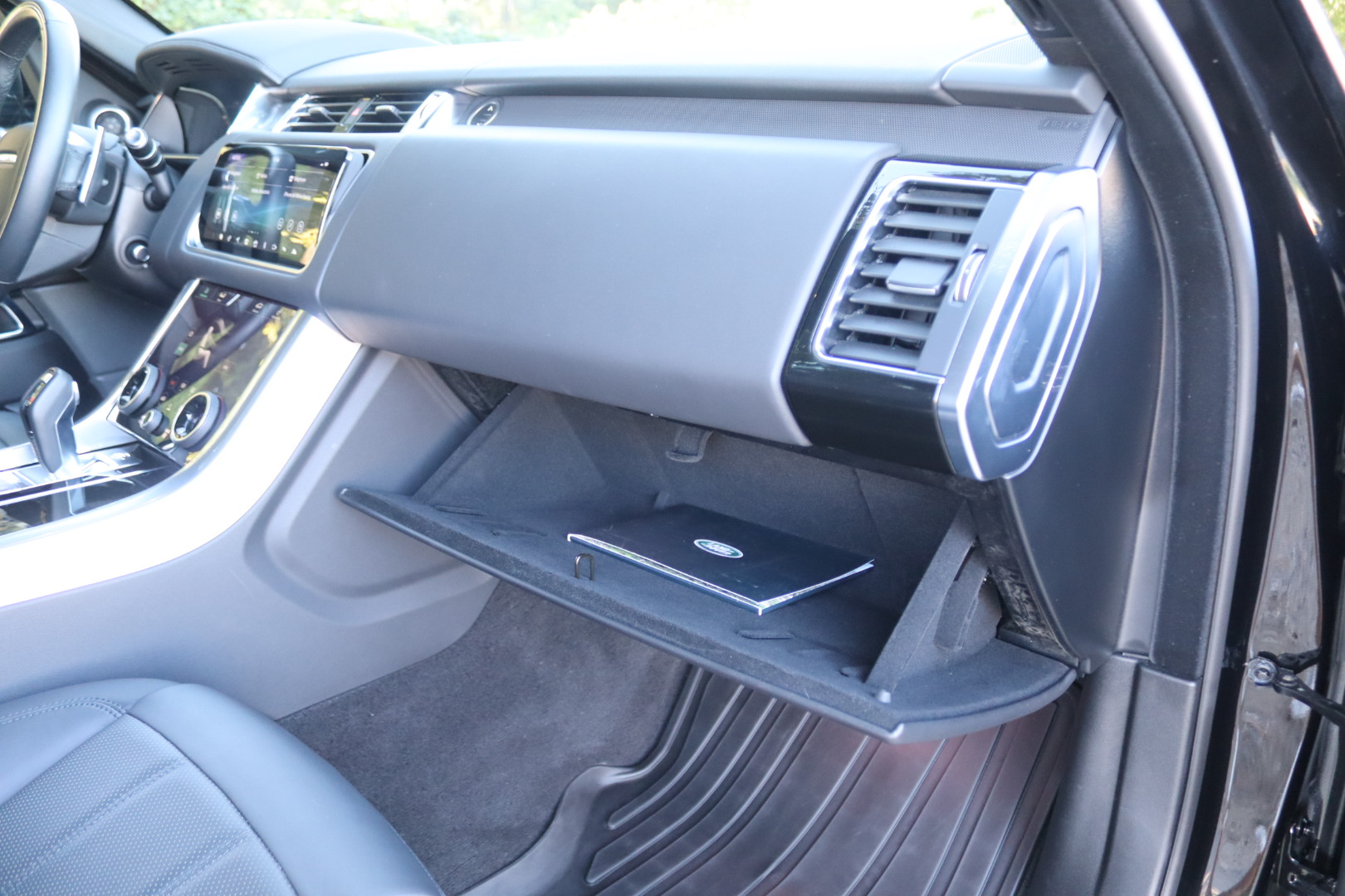 Photo LAND ROVER RANGER ROVER SPORT P400E HSE PHEV