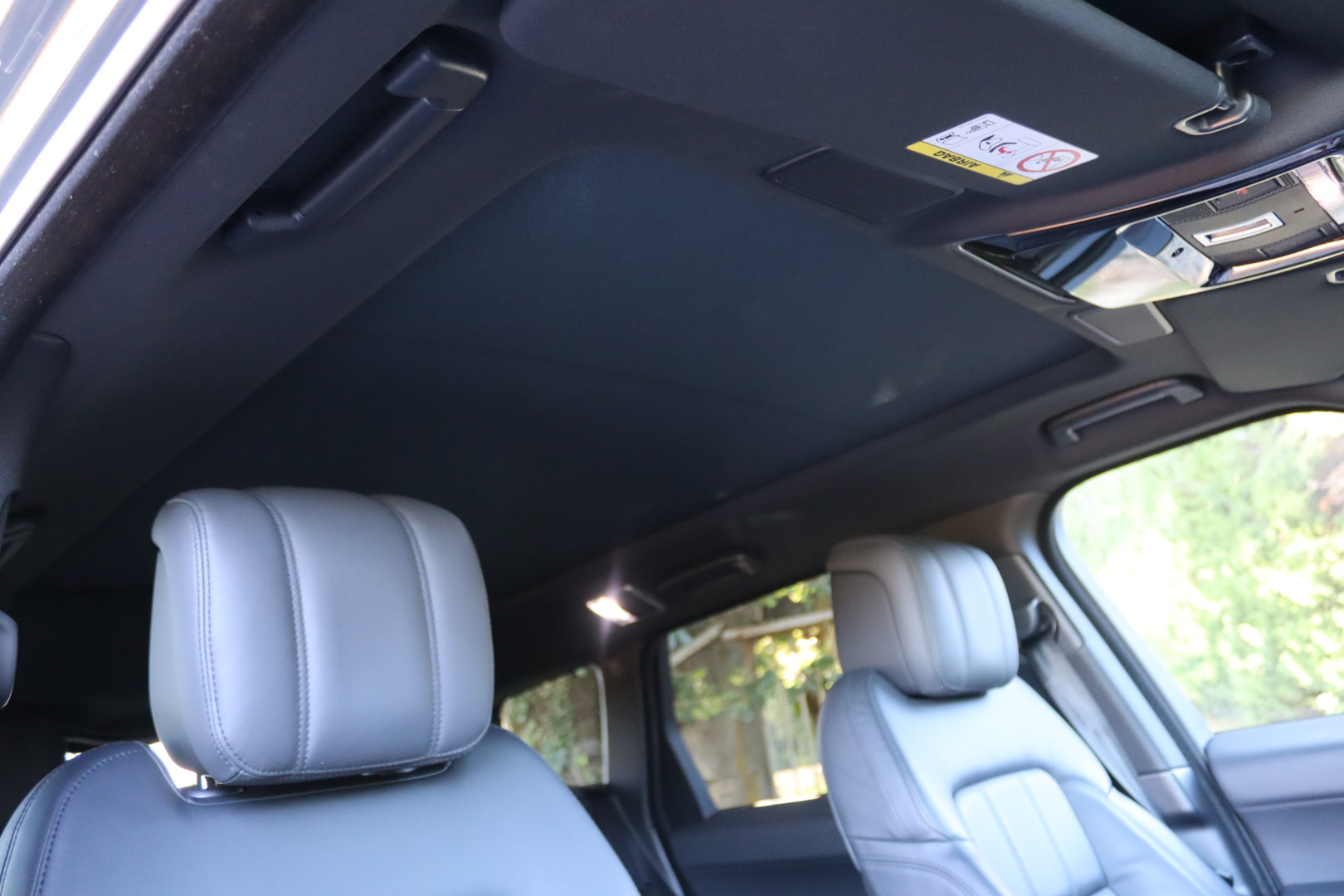 Photo LAND ROVER RANGER ROVER SPORT P400E HSE PHEV