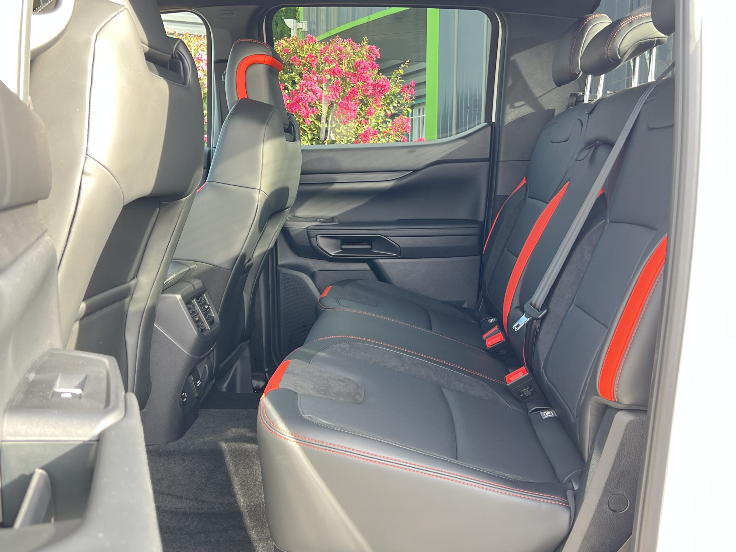 Photo FORD RANGER RAPTOR 3.0 ECOBOOST V6 292CV