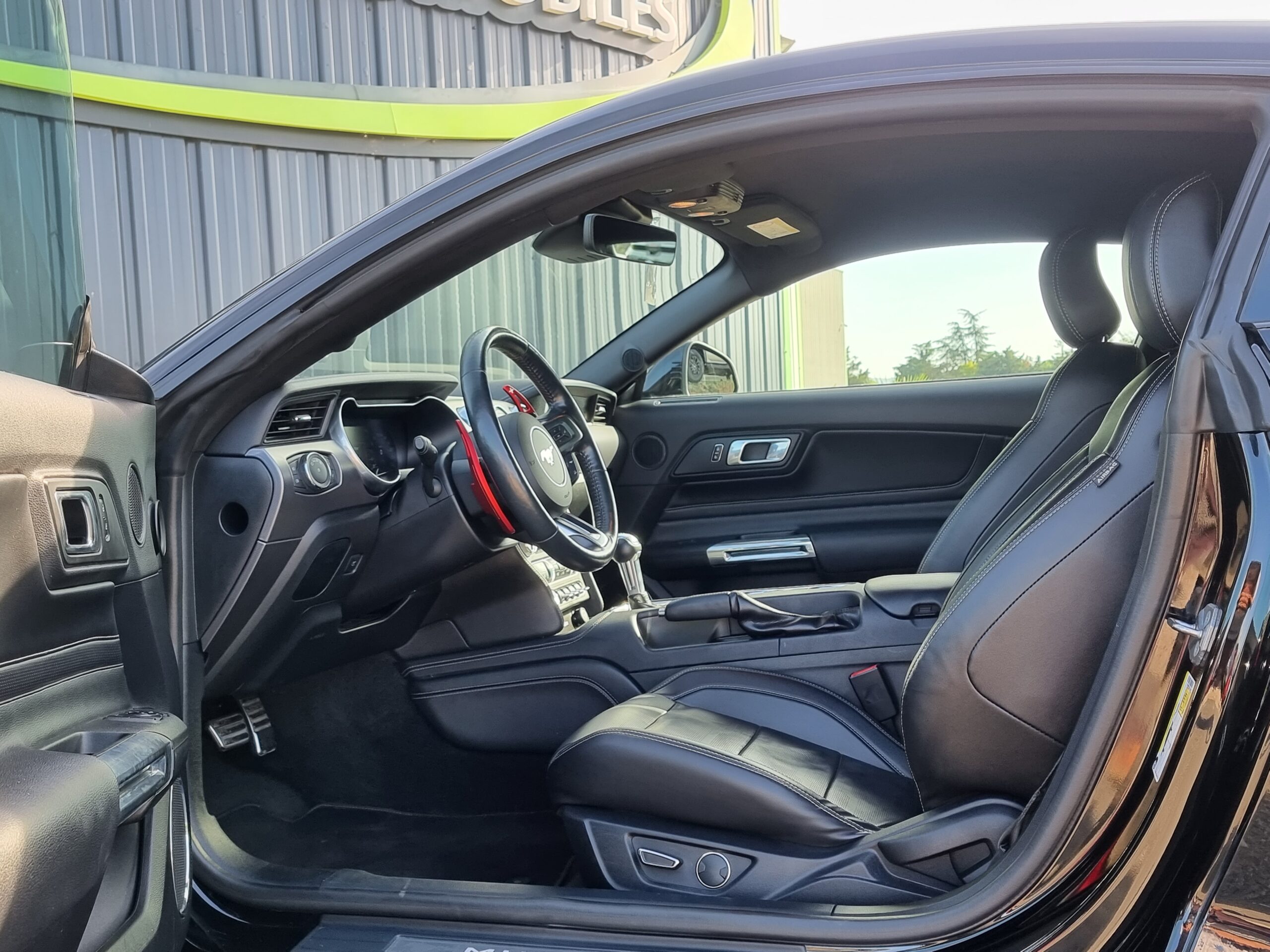 Photo FORD MUSTANG FASTBACK GT 5.0L V8 450 BVA10