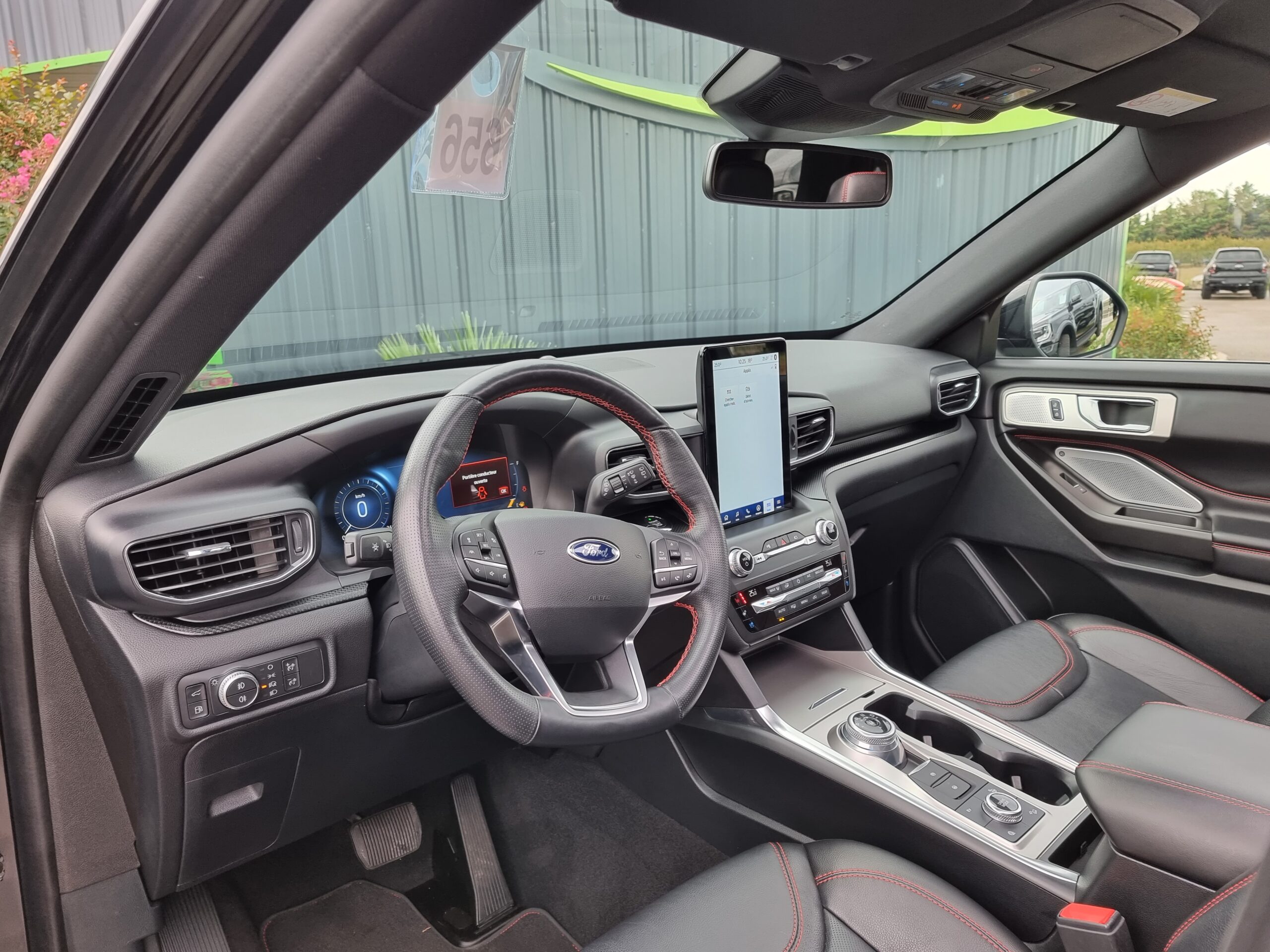 Photo FORD EXPLORER 3.0 ECOBOOST 457CH PARALLEL PHEV ST-LINE AWD BVA10