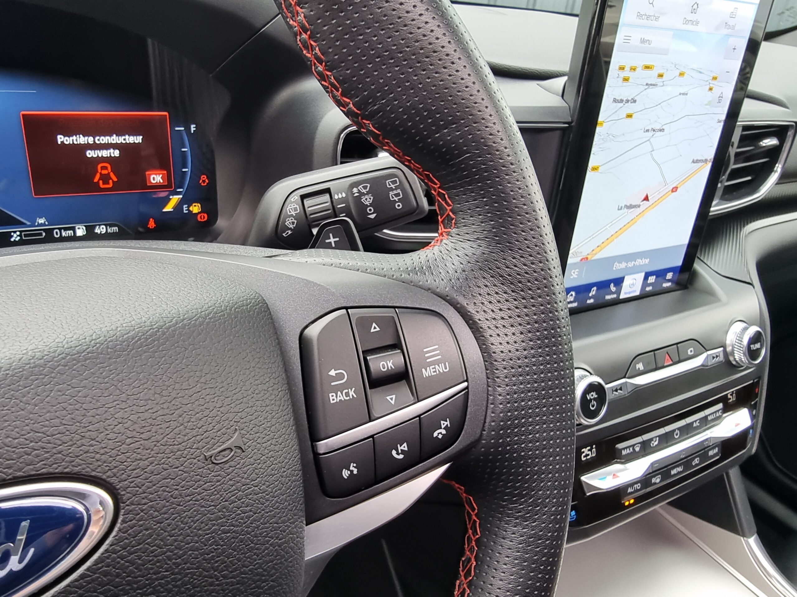 Photo FORD EXPLORER 3.0 ECOBOOST 457CH PARALLEL PHEV ST-LINE AWD BVA10