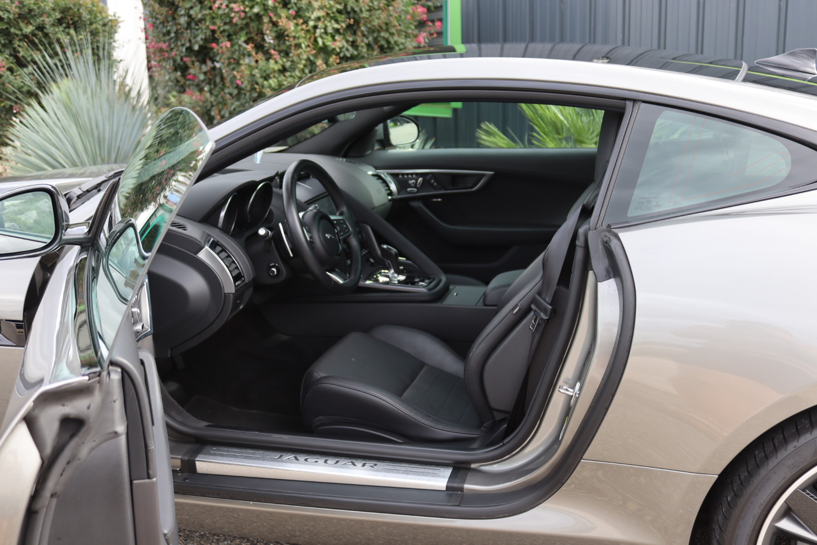 Photo JAGUAR F TYPE COUPÉ 3.0 V6 340CH