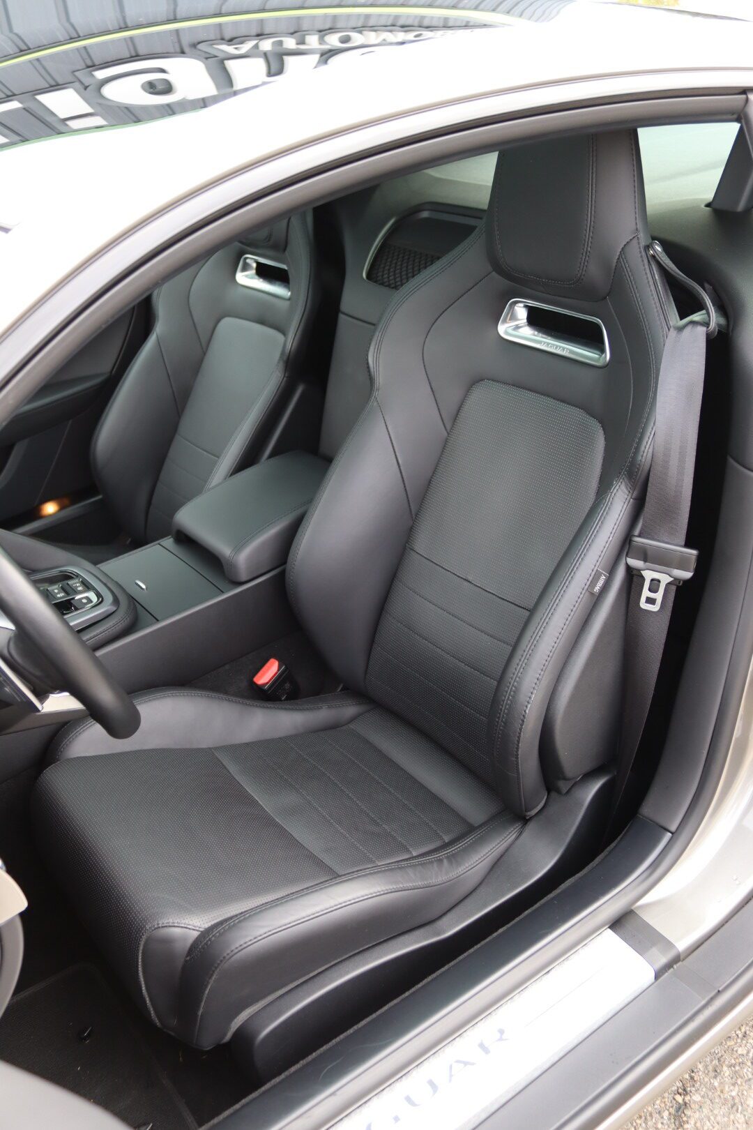 Photo JAGUAR F TYPE COUPÉ 3.0 V6 340CH