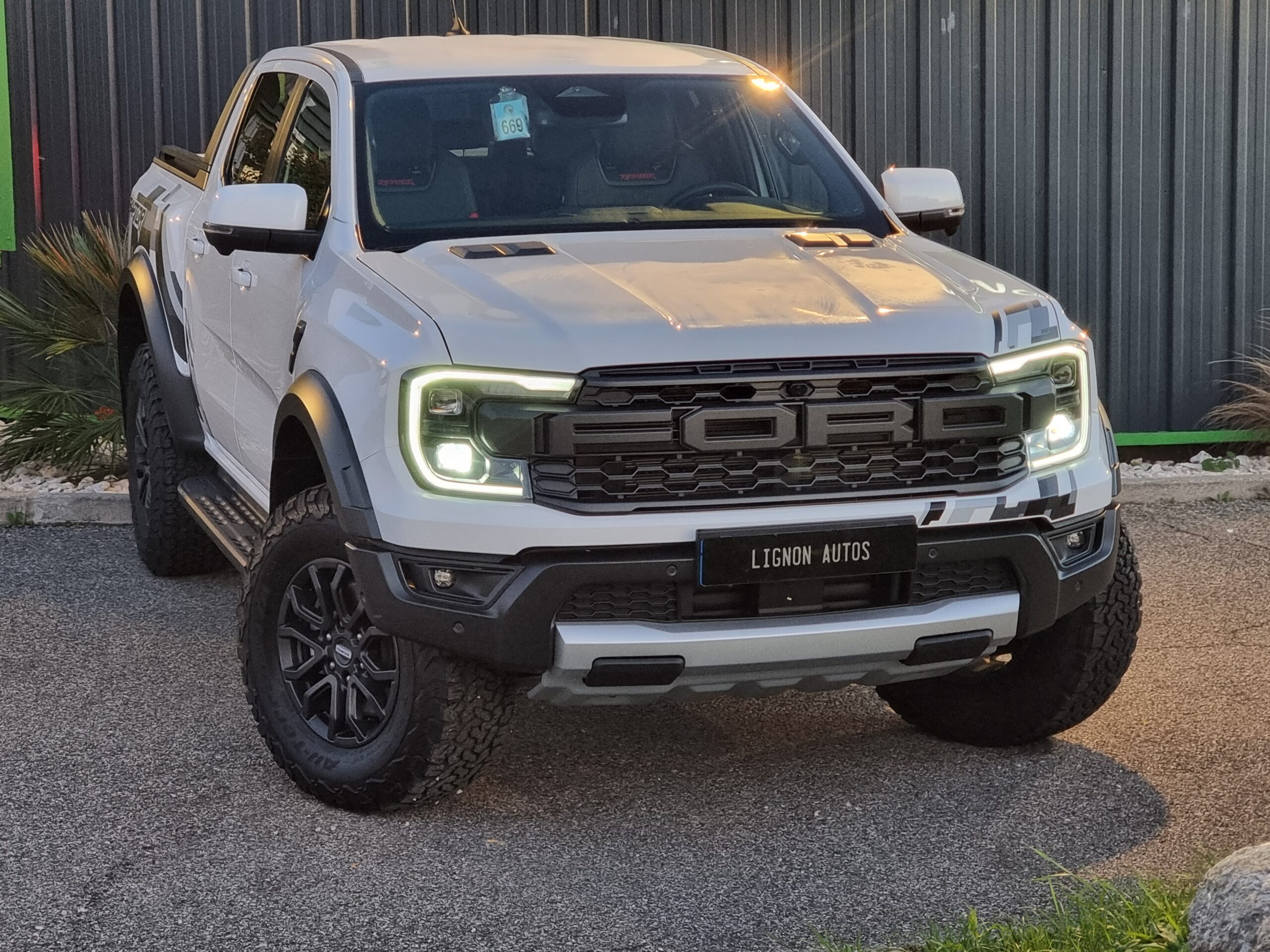 Photo FORD RANGER RAPTOR 3.0 ECOBOOST V6 292CV