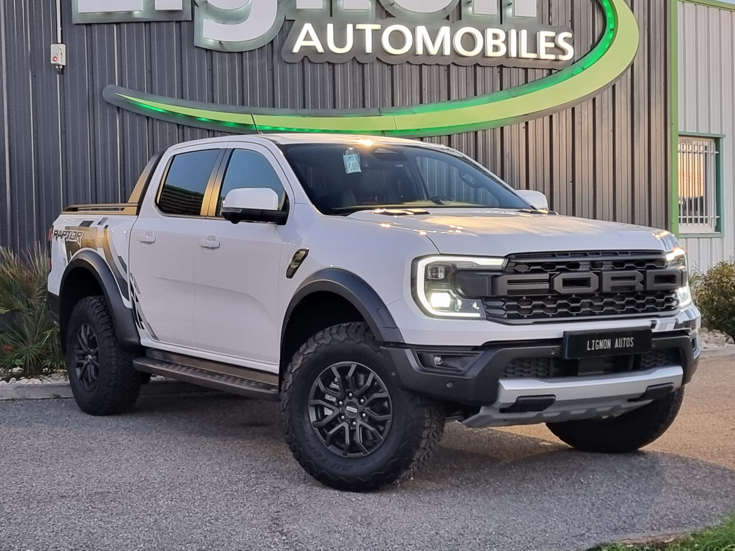 Photo FORD RANGER RAPTOR 3.0 ECOBOOST V6 292CV