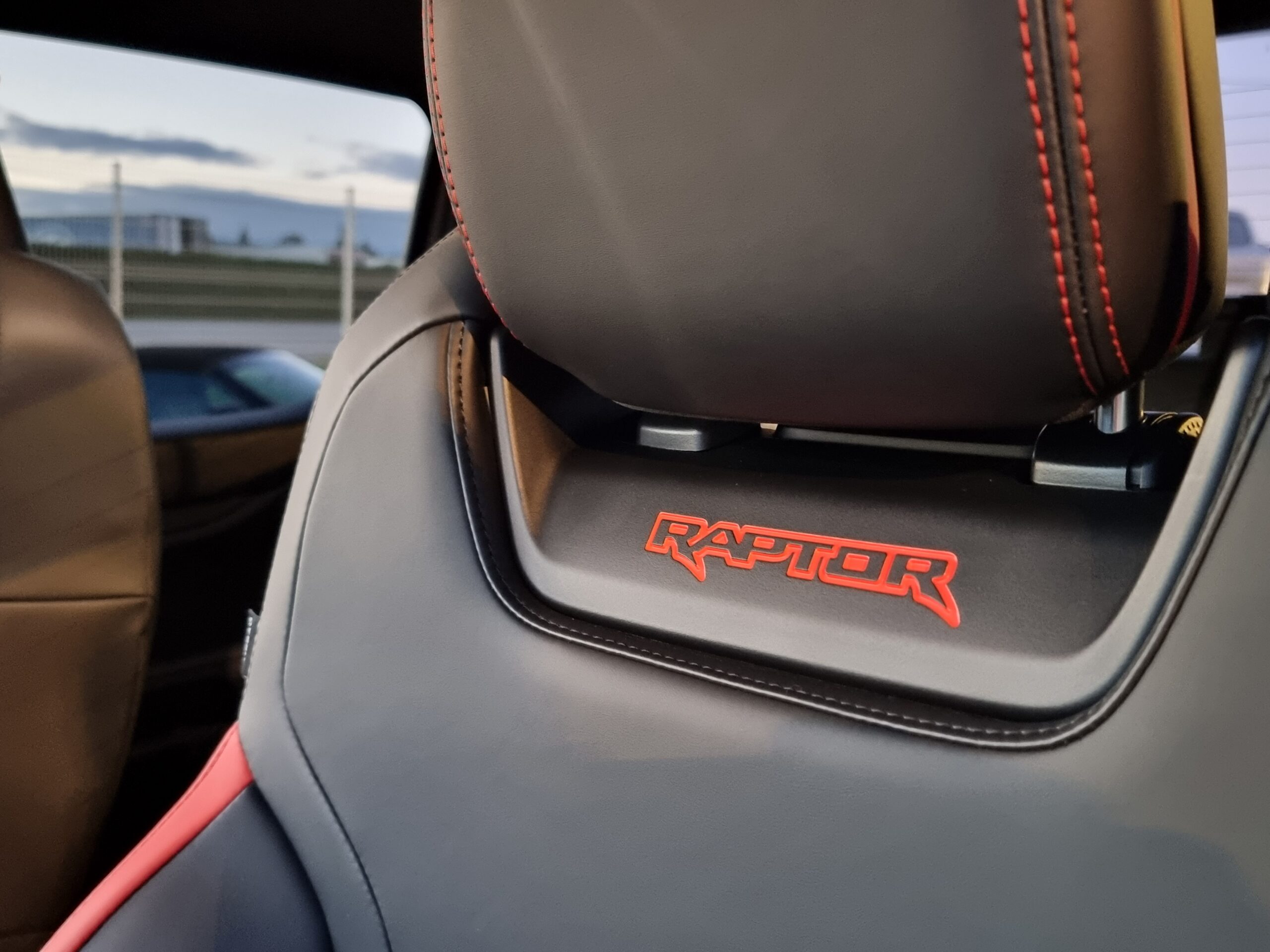 Photo FORD RANGER RAPTOR 3.0 ECOBOOST V6 292CV