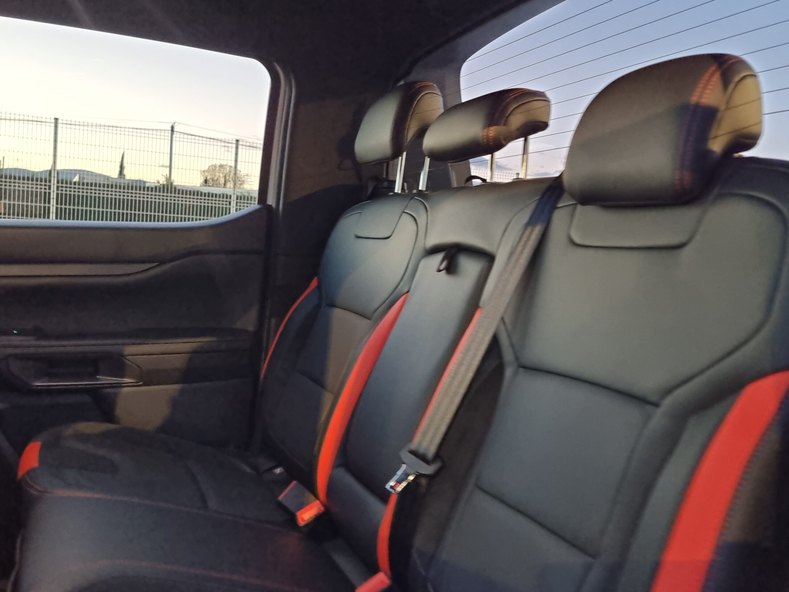 Photo FORD RANGER RAPTOR 3.0 ECOBOOST V6 292CV