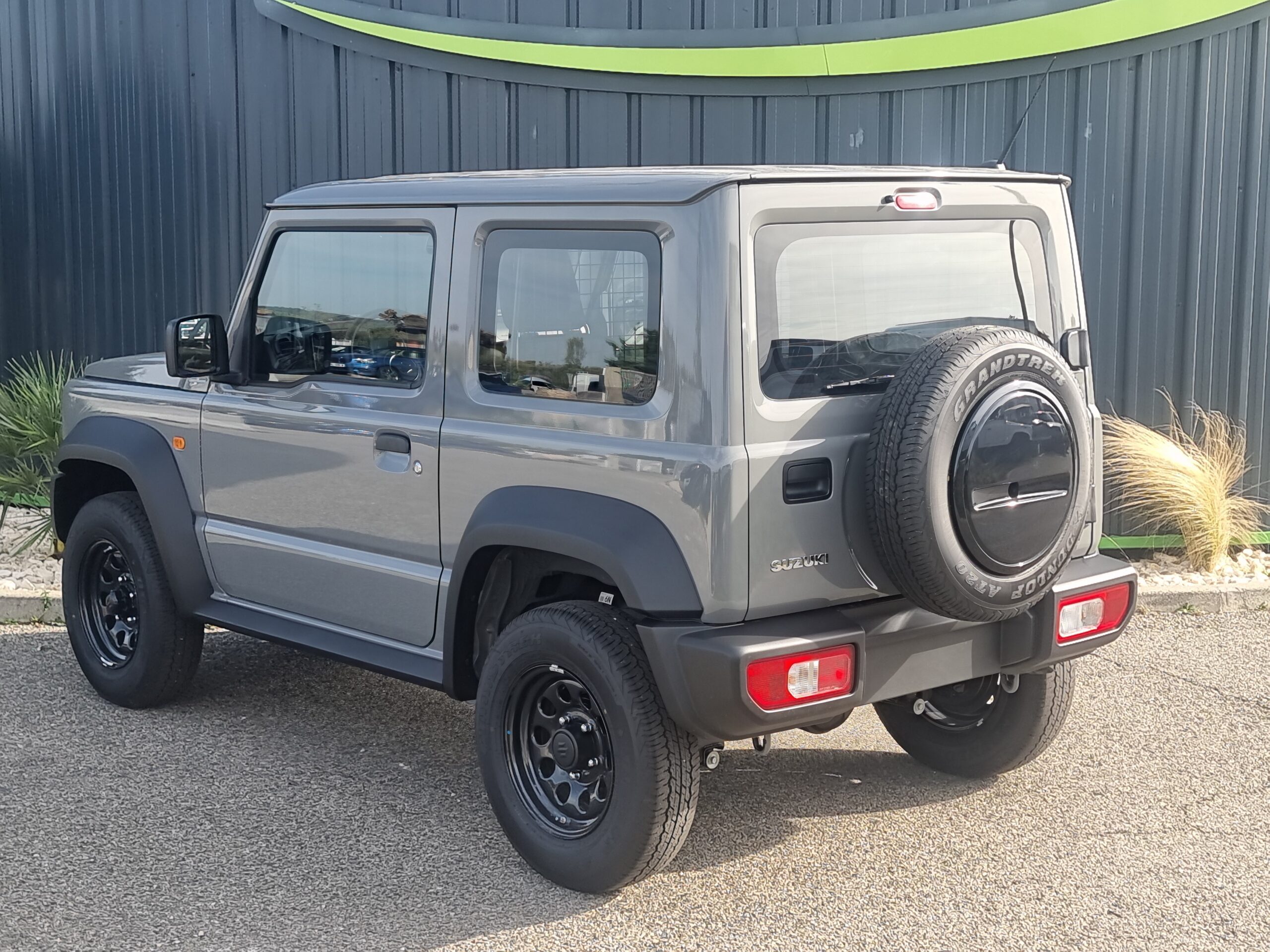 Photo SUZUKI JIMNY 1.5 4WD ALLGRIP 105CH