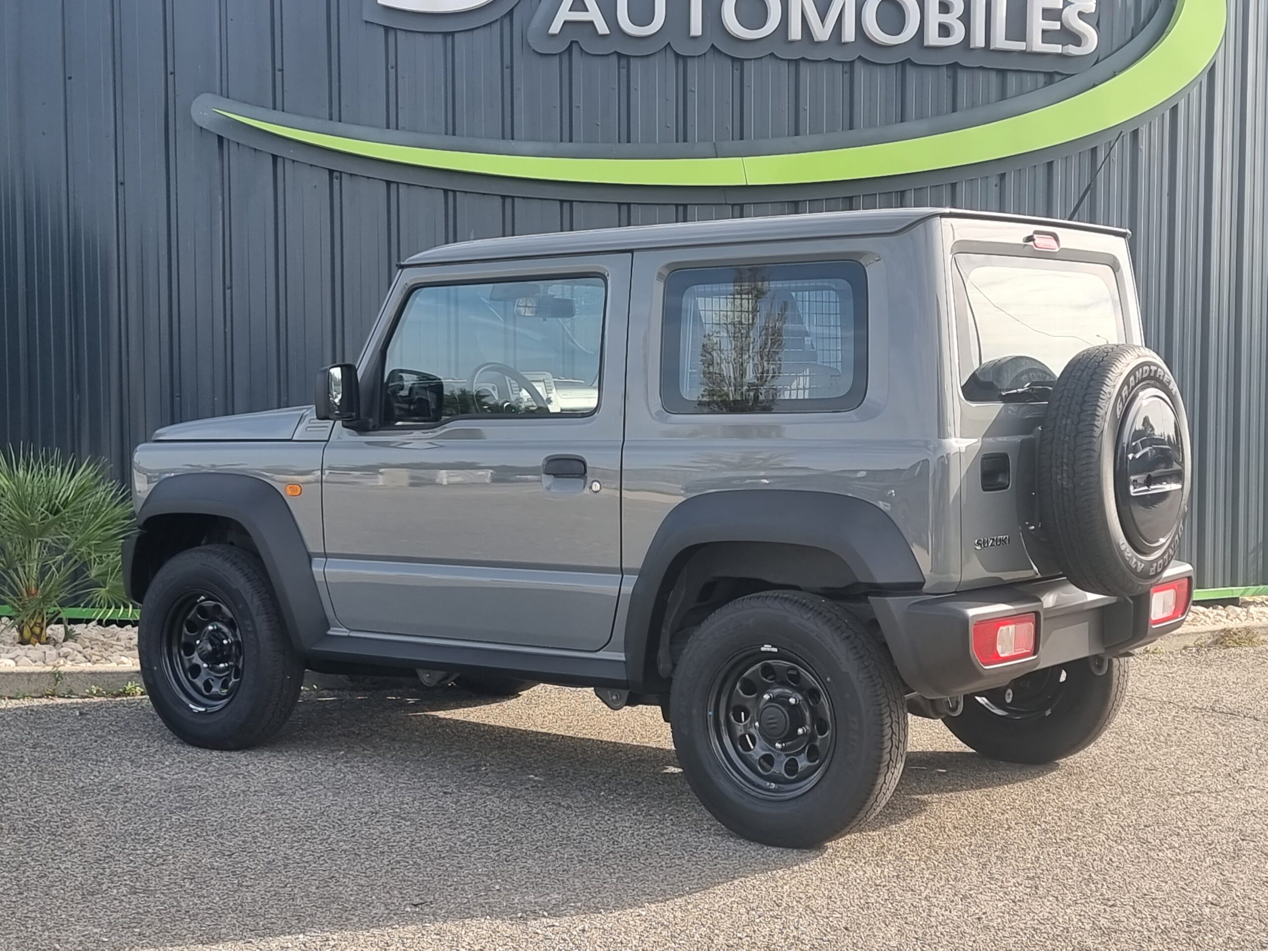 Photo SUZUKI JIMNY 1.5 4WD ALLGRIP 105CH