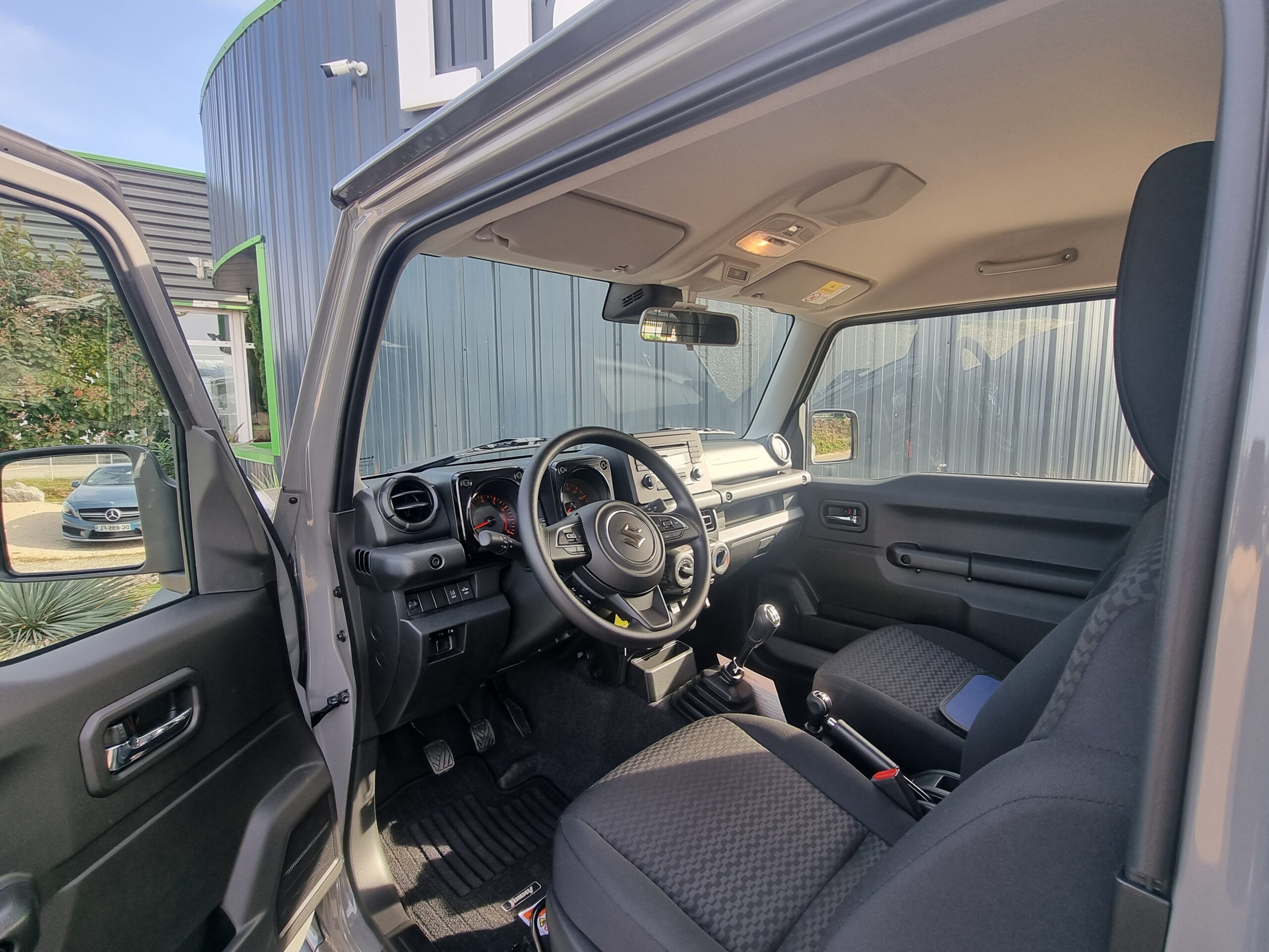 Photo SUZUKI JIMNY 1.5 4WD ALLGRIP 105CH