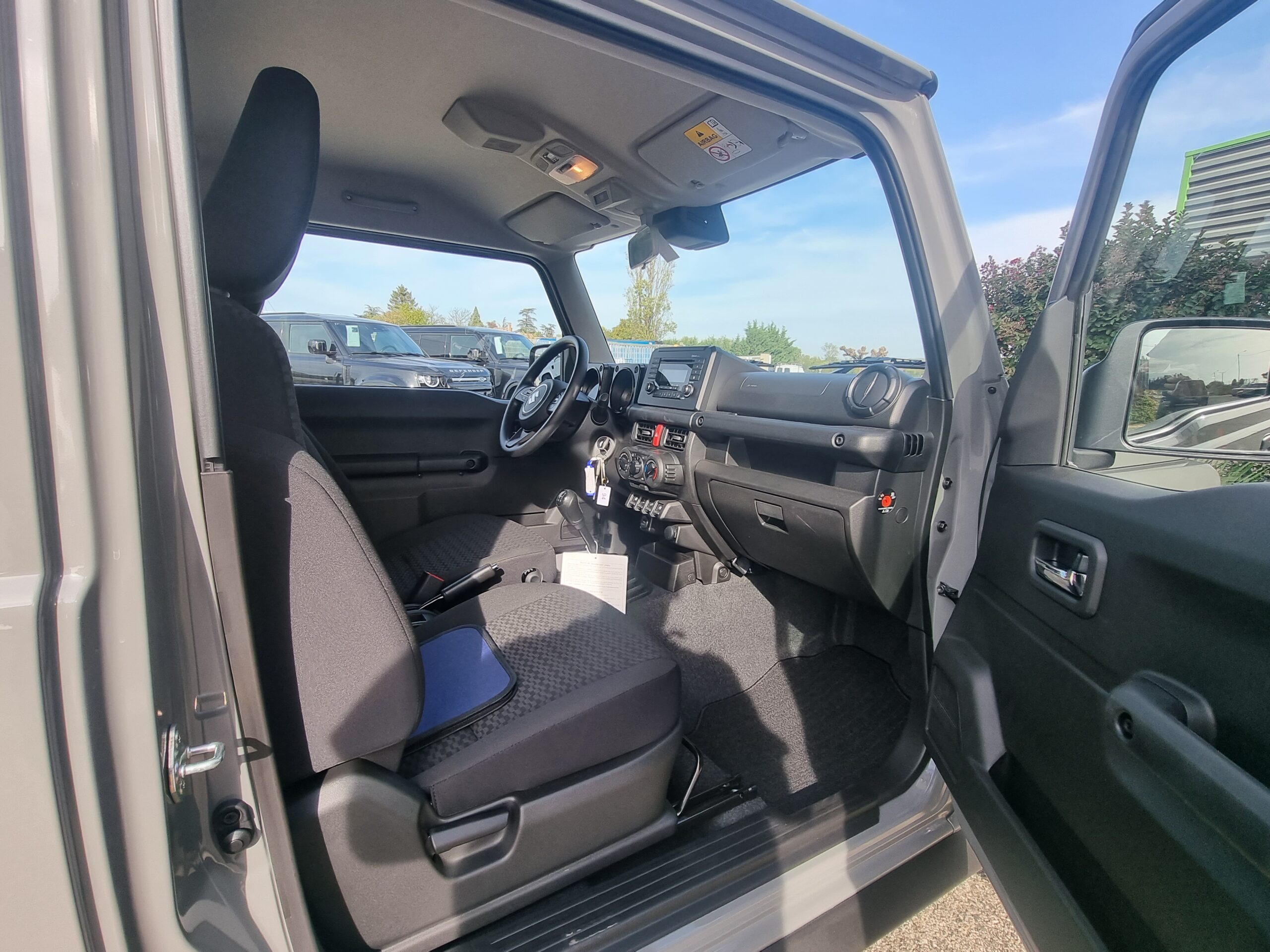 Photo SUZUKI JIMNY 1.5 4WD ALLGRIP 105CH
