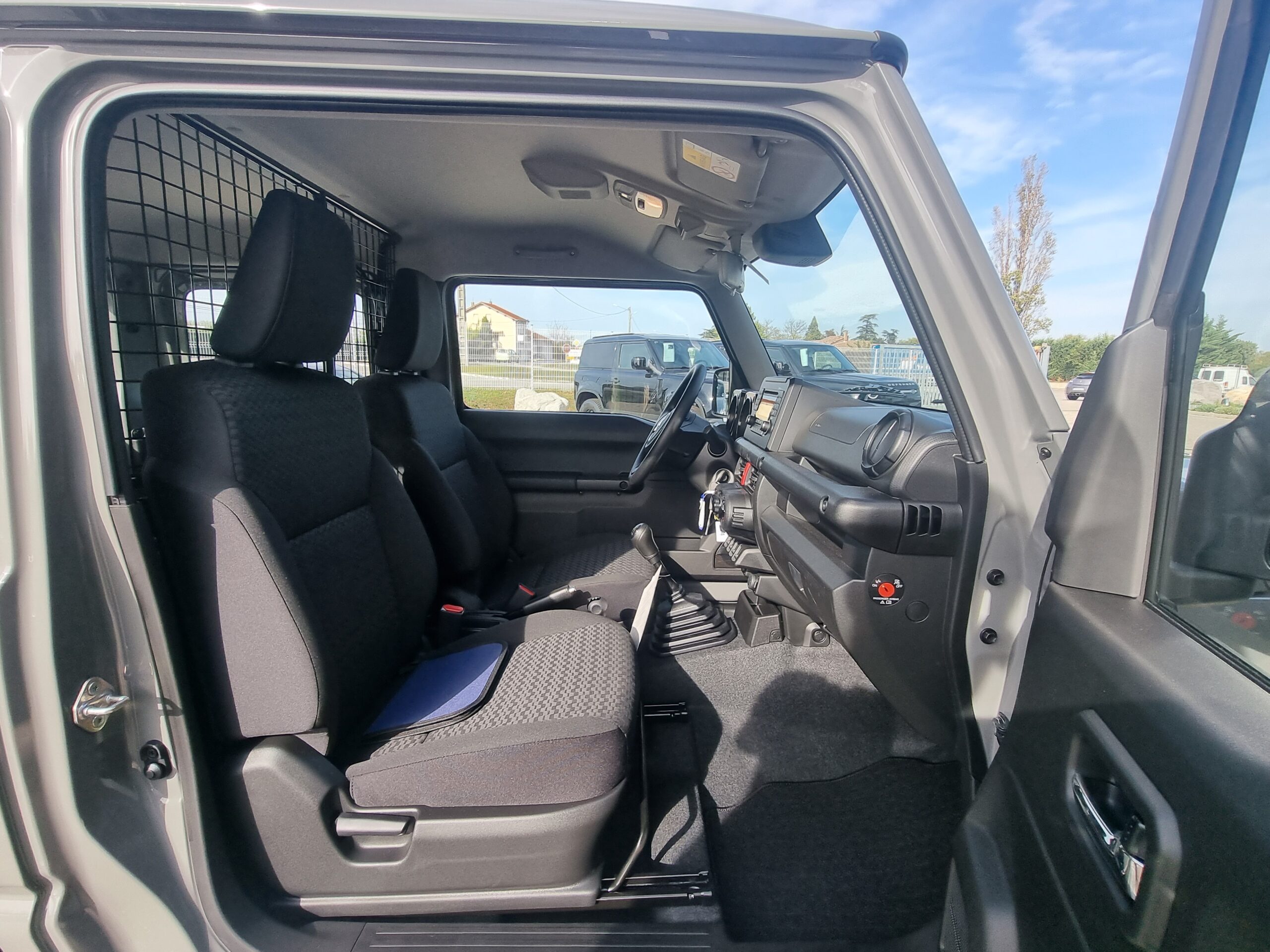 Photo SUZUKI JIMNY 1.5 4WD ALLGRIP 105CH