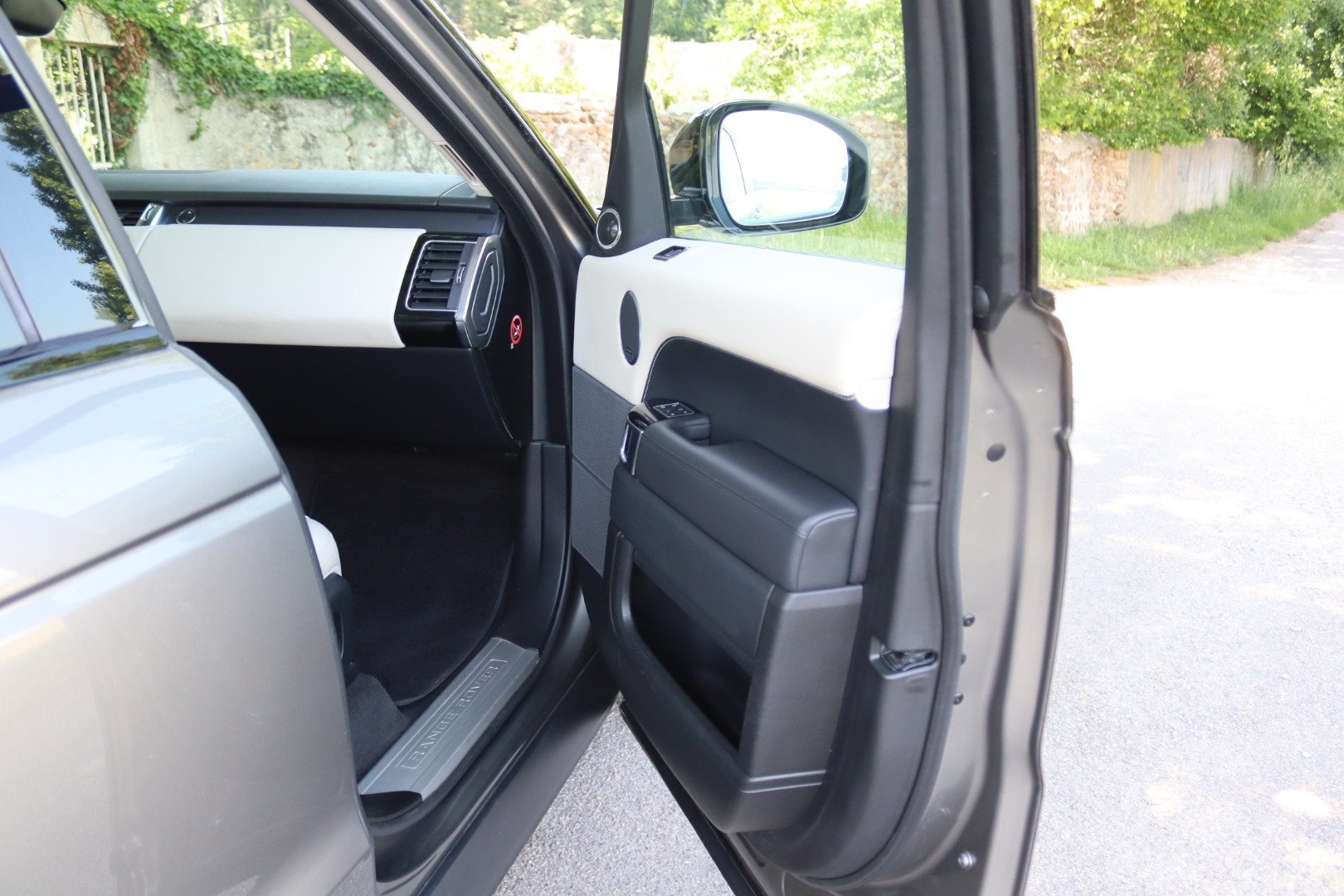 Photo  LAND ROVER RANGE ROVER SPORT P400E HSE PHEV