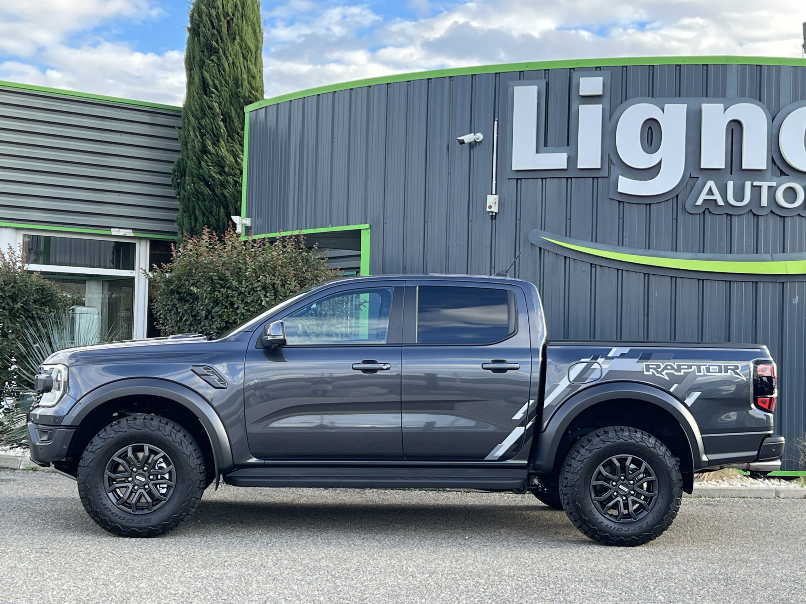 Photo FORD RANGER RAPTOR 3.0 ECOBOOST V6 292CV
