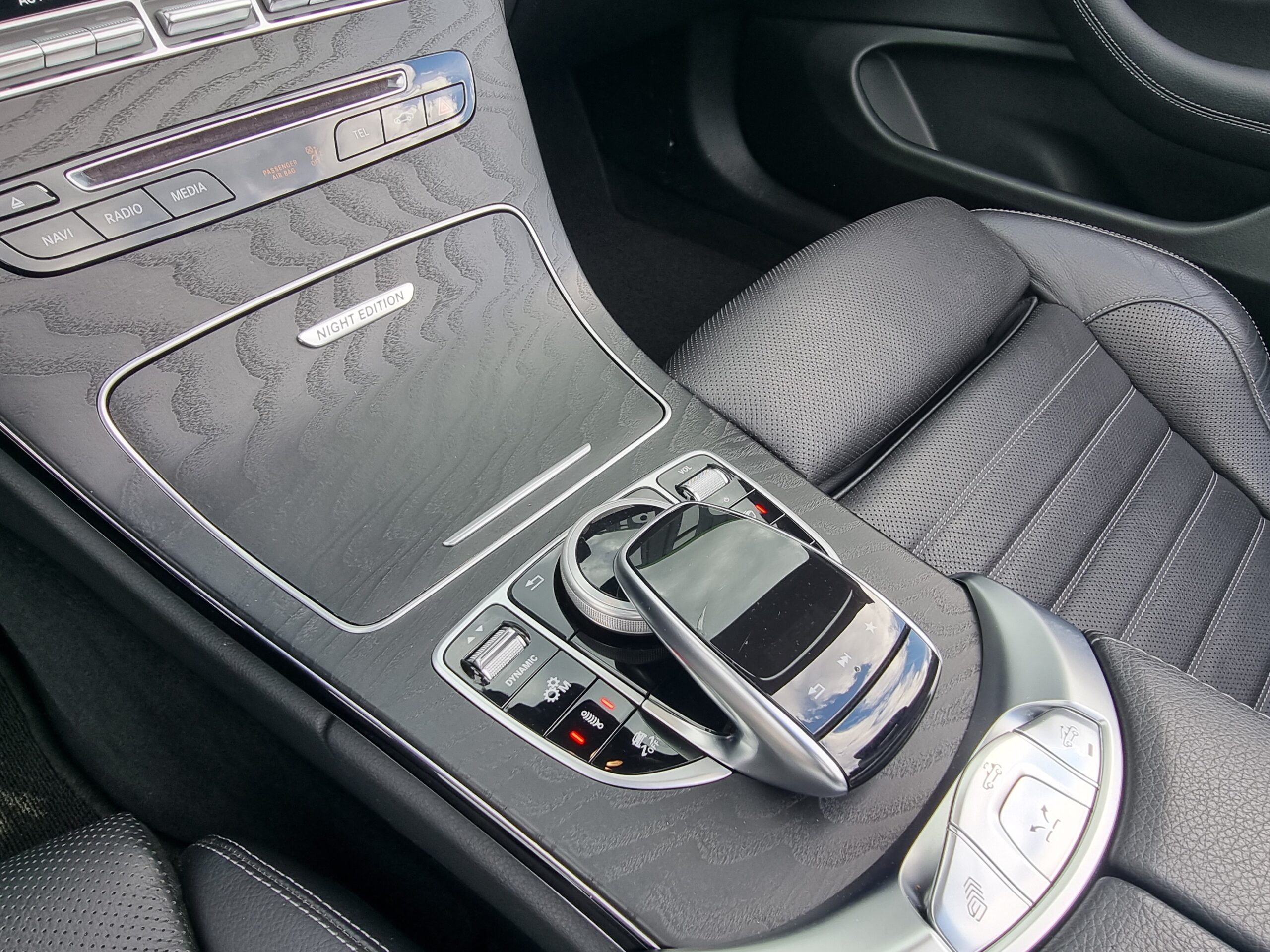 Photo Mercedes Classe C 43 AMG 367 Cabriolet 9G-Tronic 4Matic Night Edition