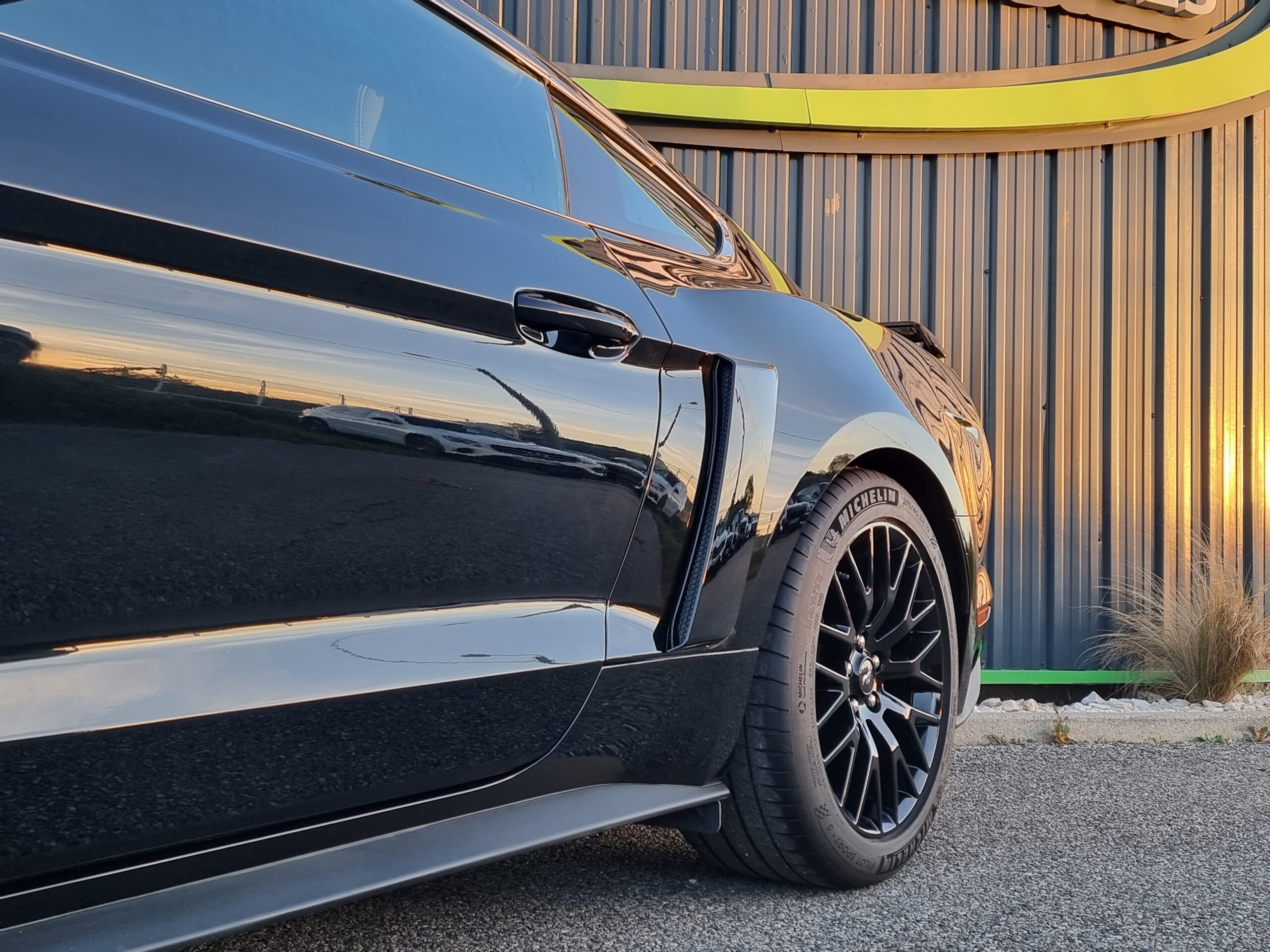 FORD MUSTANG FASTBACK GT 5.0L V8 450 BVA10 PREMIUM