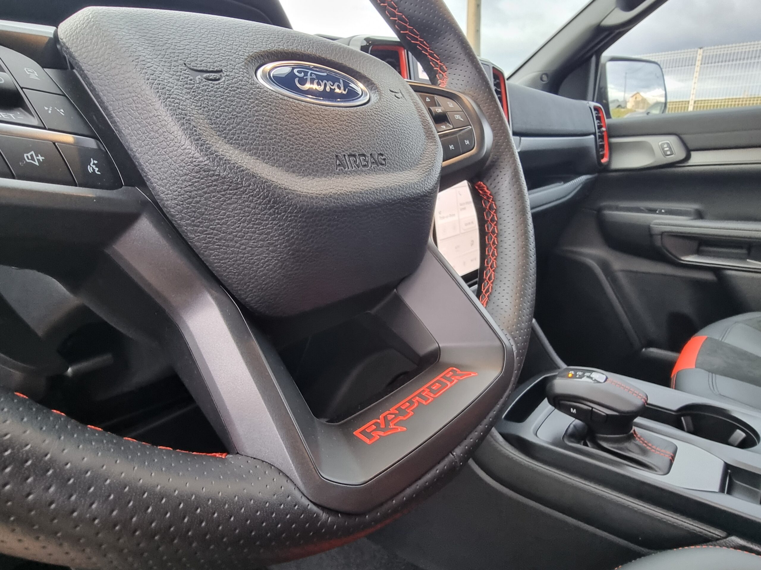 Photo FORD RANGER RAPTOR 3.0 ECOBOOST V6 292CV