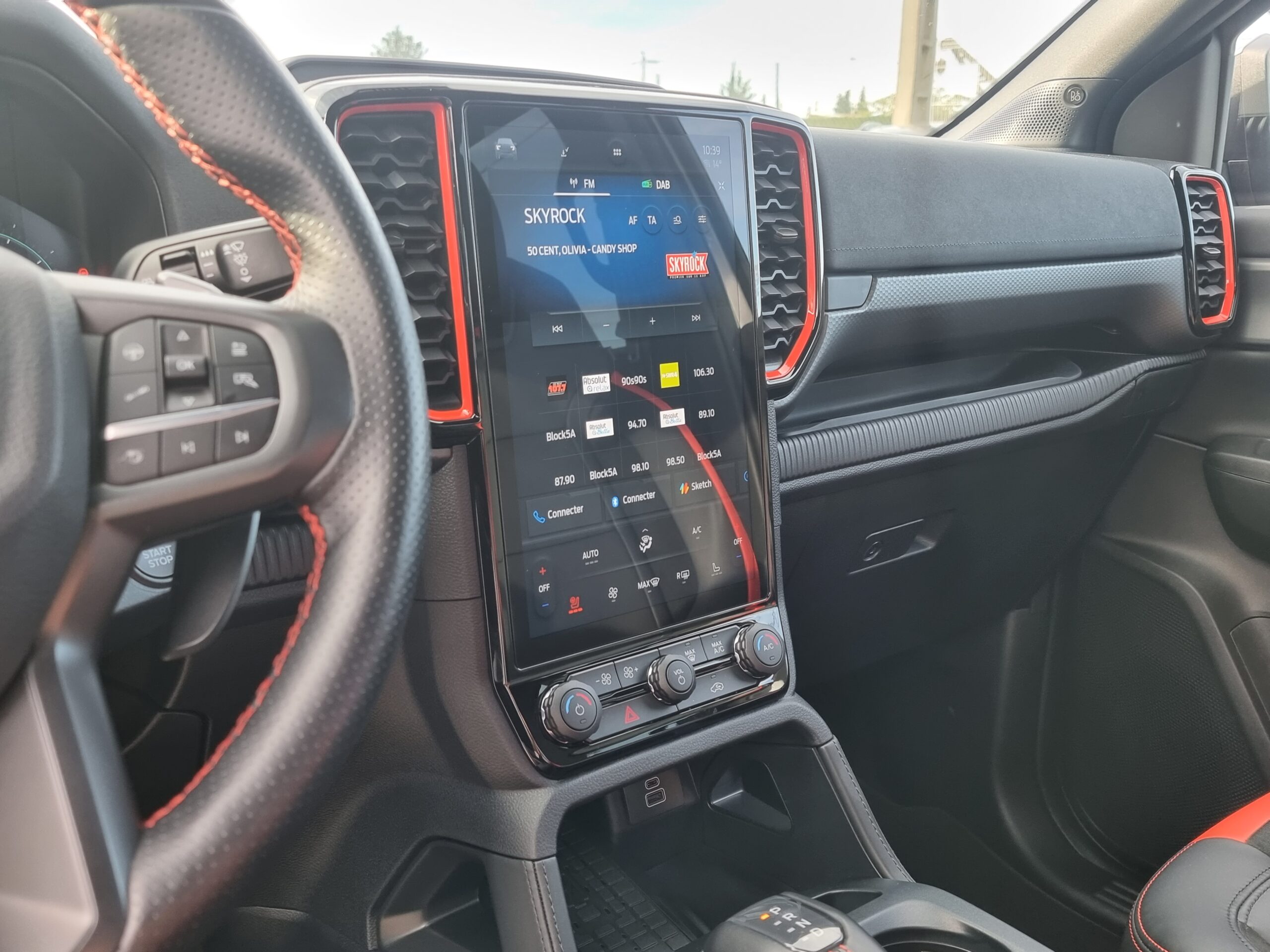 Photo FORD RANGER RAPTOR 3.0 ECOBOOST V6 292CV