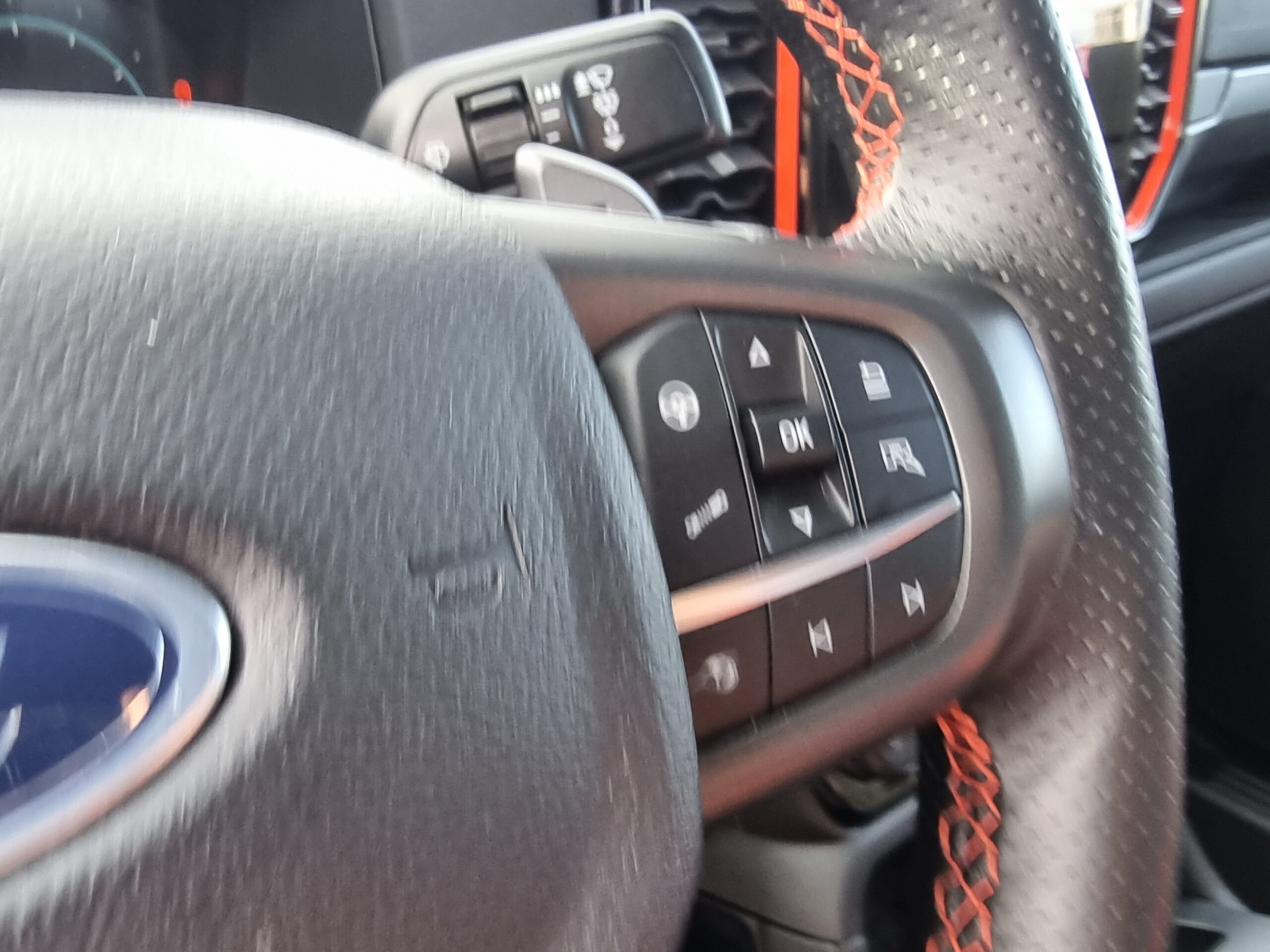 Photo FORD RANGER RAPTOR 3.0 ECOBOOST V6 292CV