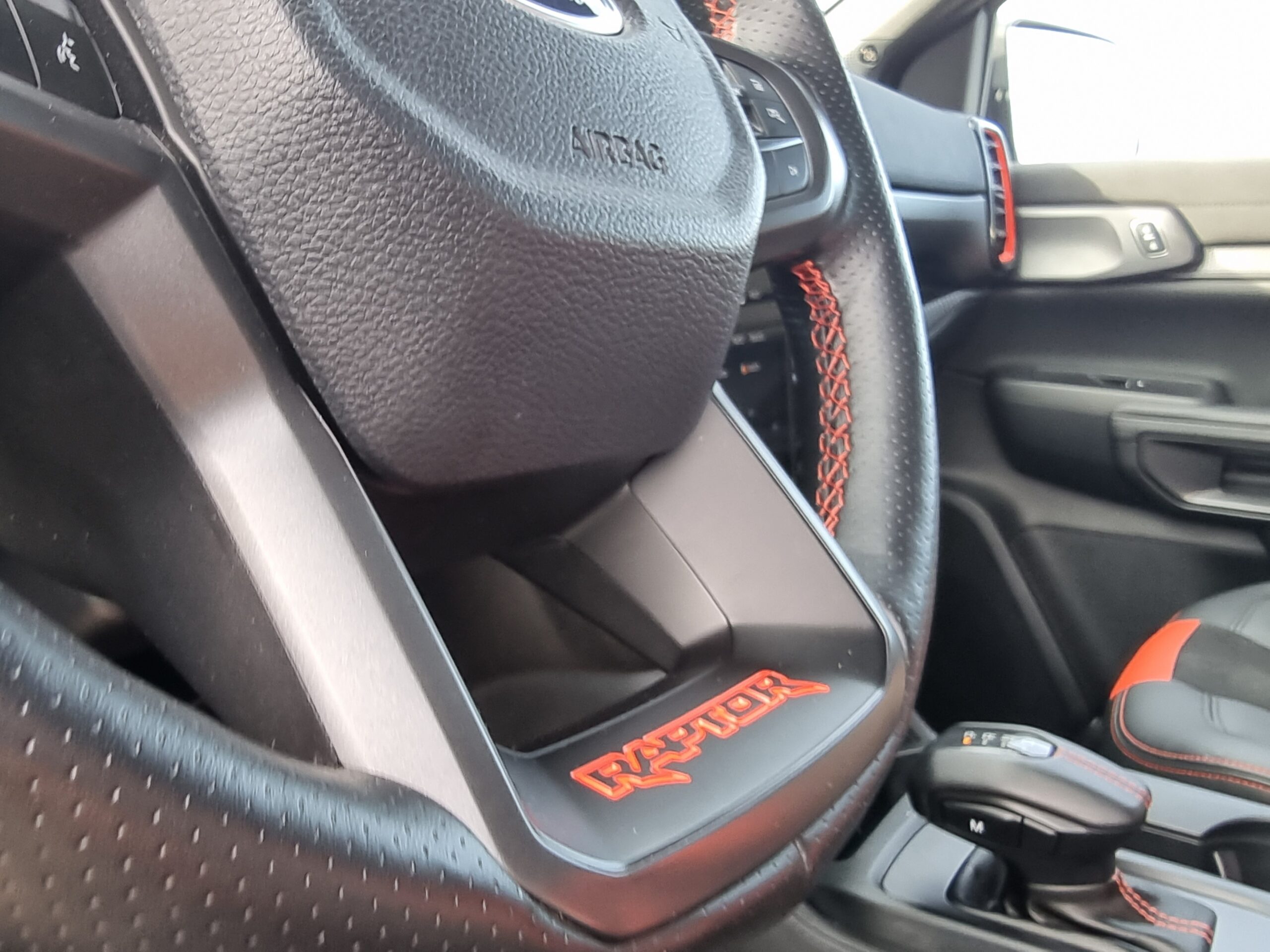 Photo FORD RANGER RAPTOR 3.0 ECOBOOST V6 292CV