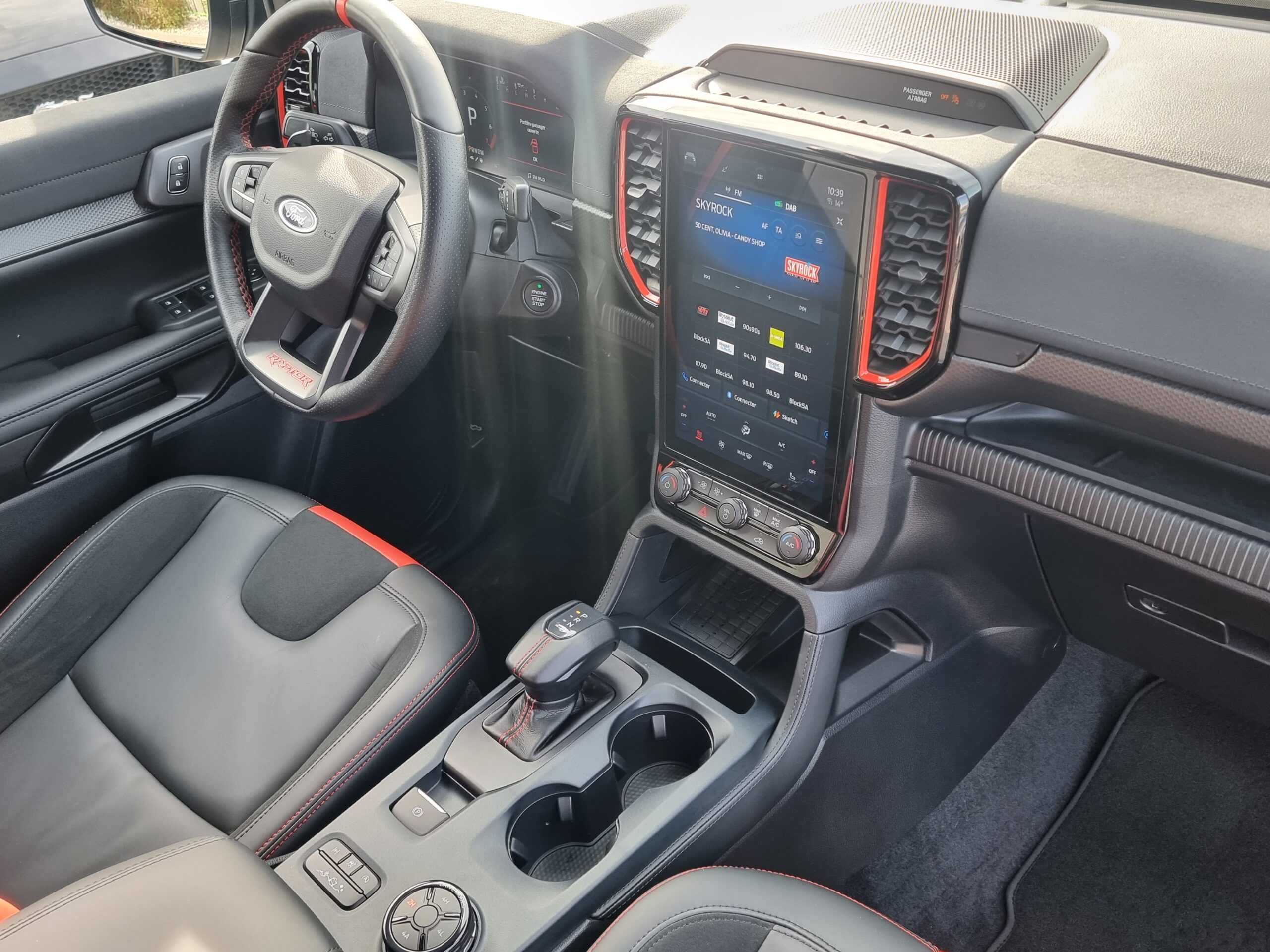 Photo FORD RANGER RAPTOR 3.0 ECOBOOST V6 292CV
