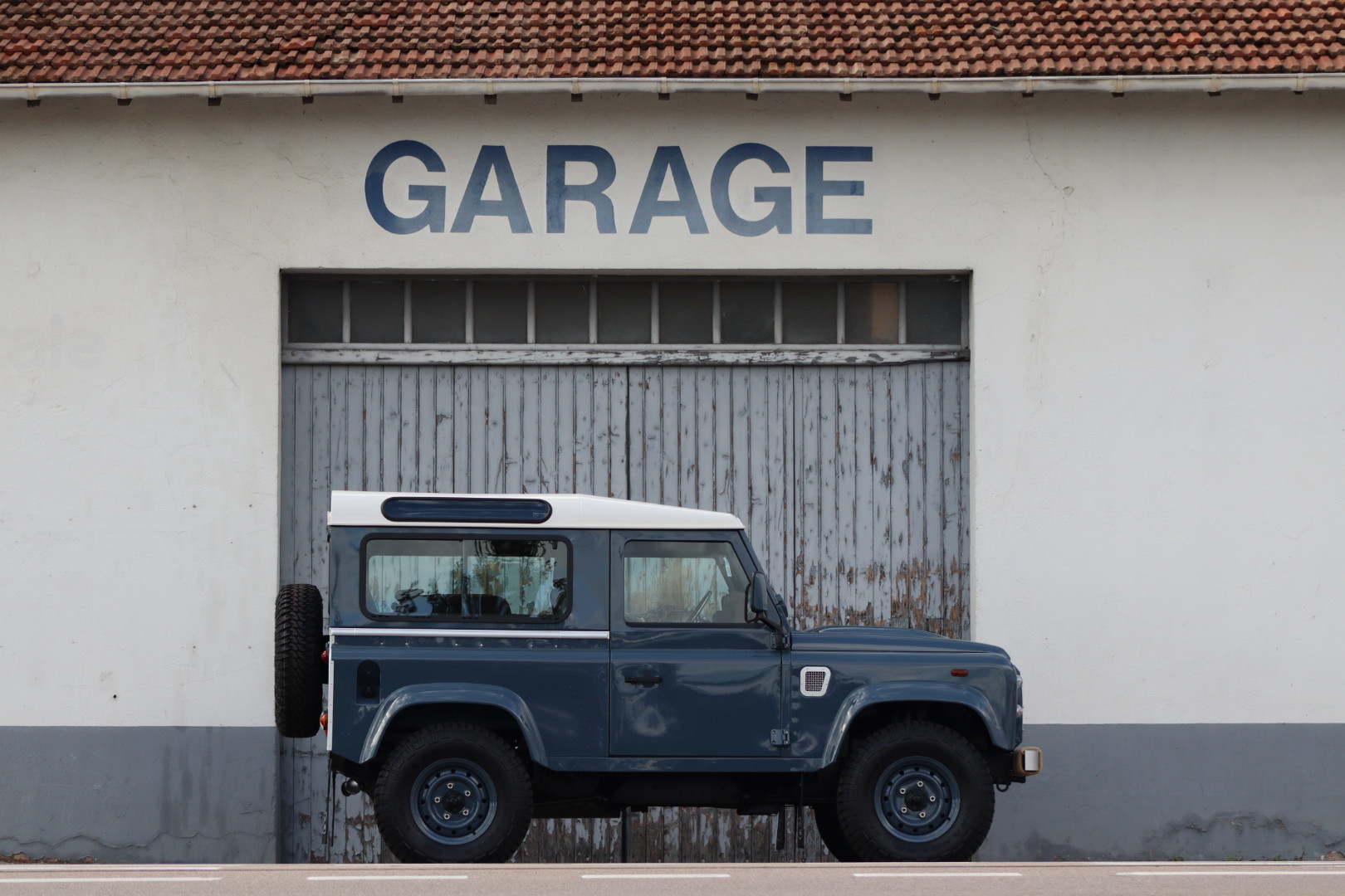 DEFENDER 90 TD4 2.2L SW 4 PLACES