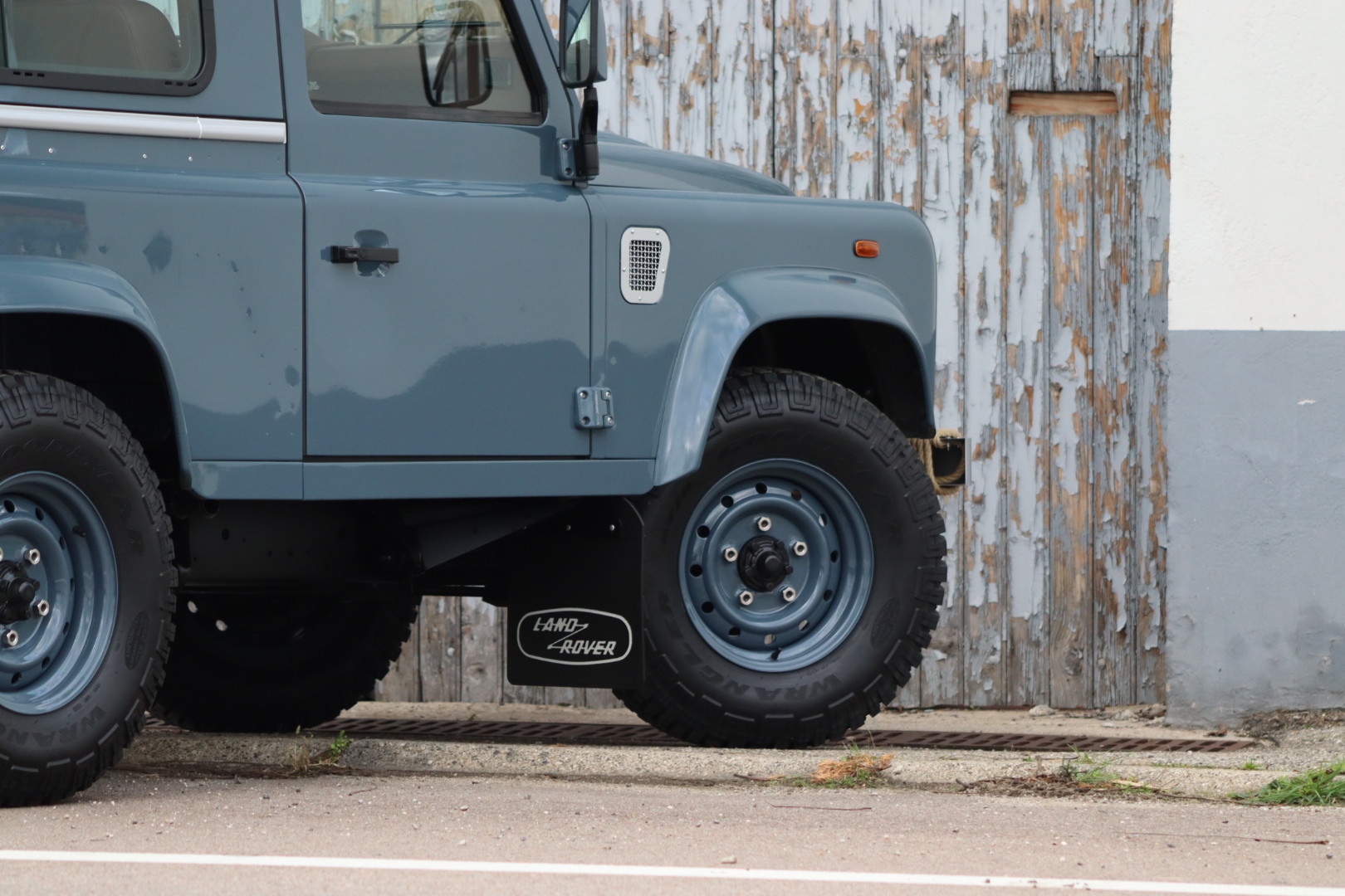 Photo DEFENDER 90 TD4 2.2L SW 4 PLACES