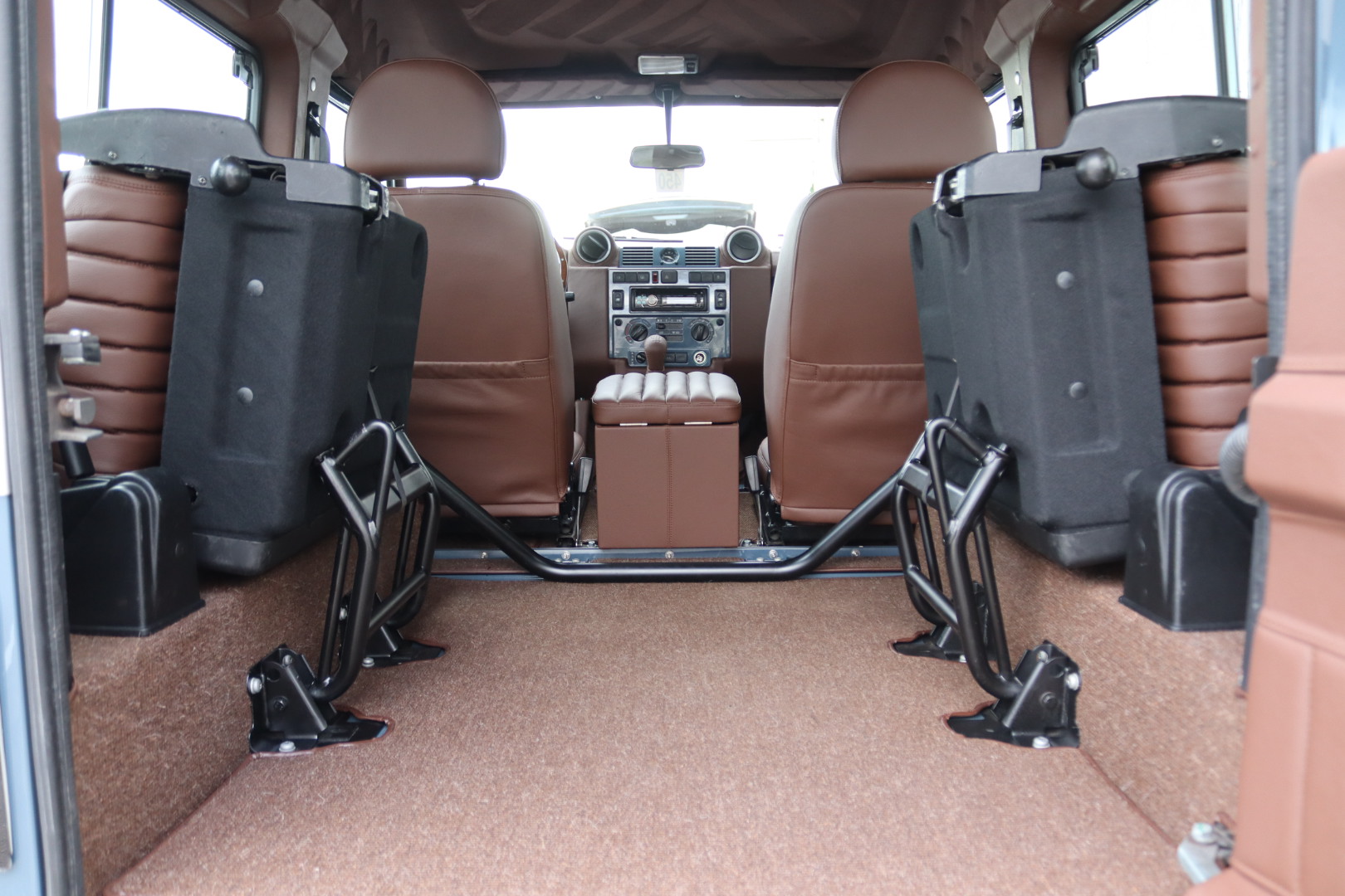 Photo DEFENDER 90 TD4 2.2L SW 4 PLACES