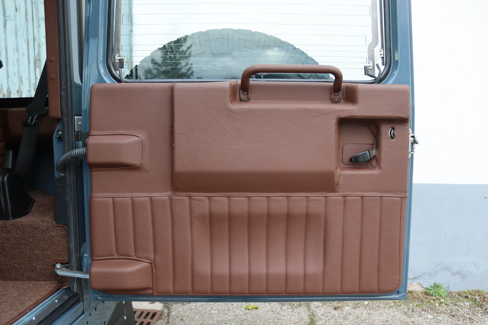 Photo DEFENDER 90 TD4 2.2L SW 4 PLACES