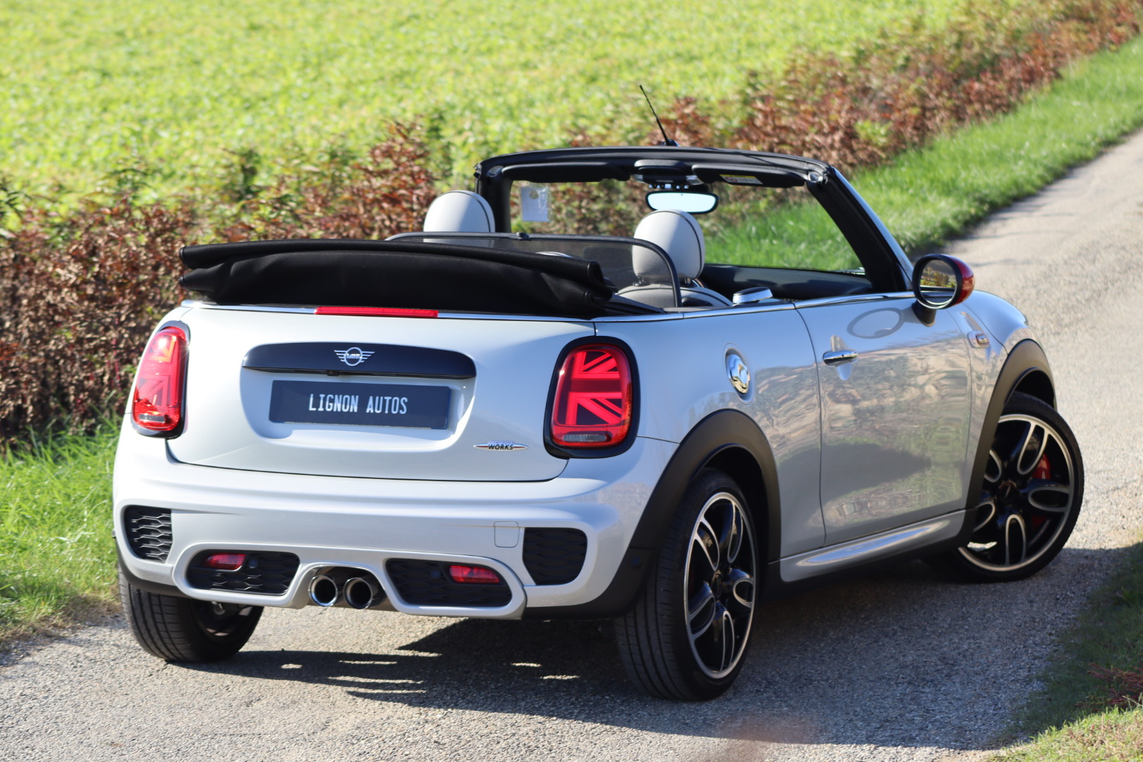 Photo MINI JOHN COOPER WORKS CABRIOLET 231 CH BVA8 JCW