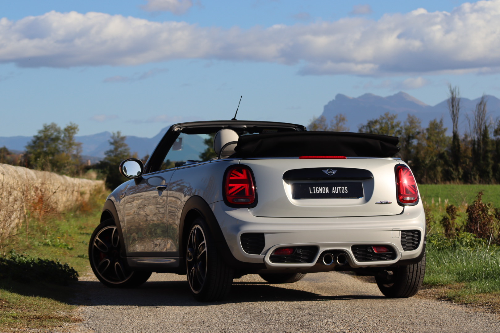Photo MINI JOHN COOPER WORKS CABRIOLET 231 CH BVA8 JCW