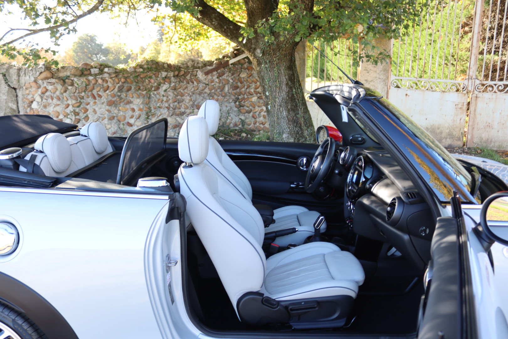 Photo MINI JOHN COOPER WORKS CABRIOLET 231 CH BVA8 JCW
