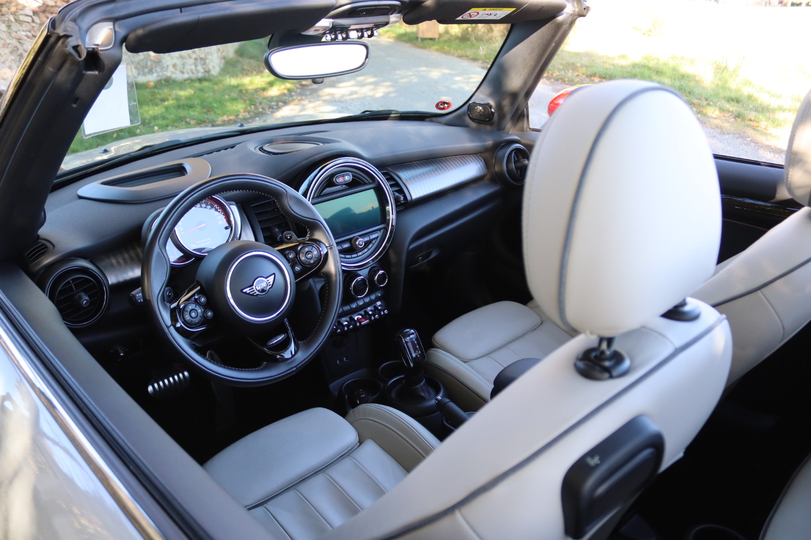 Photo MINI JOHN COOPER WORKS CABRIOLET 231 CH BVA8 JCW