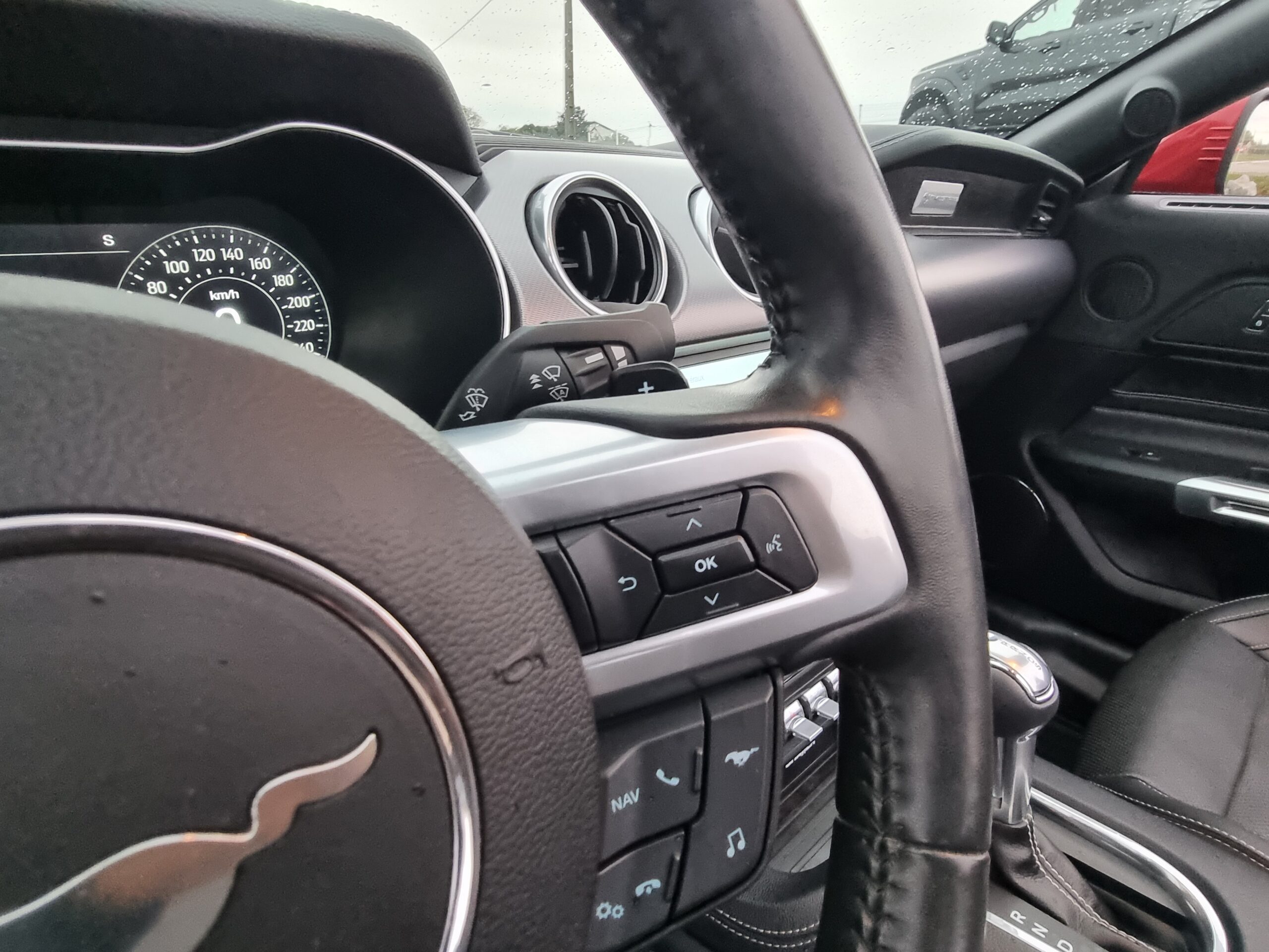 Photo FORD MUSTANG CABRIOLET GT 5.0L V8 450 BVA10 PREMIUM