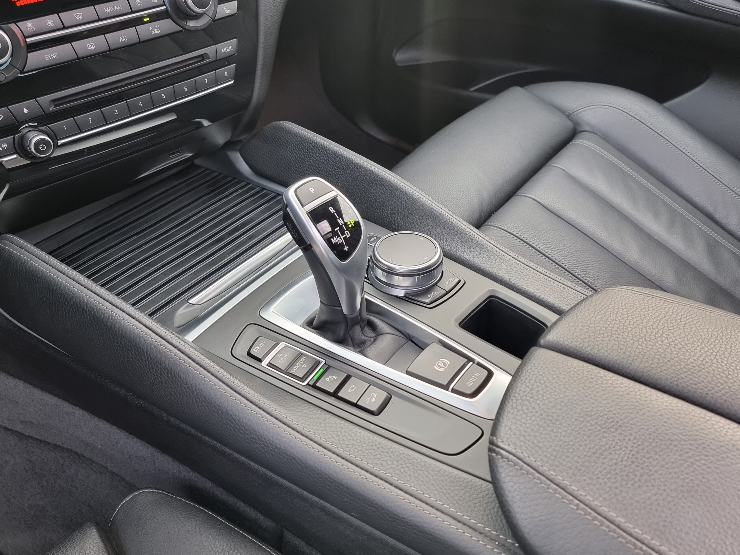 Photo BMW X6 XDrive 30dA 258 ch Exclusive