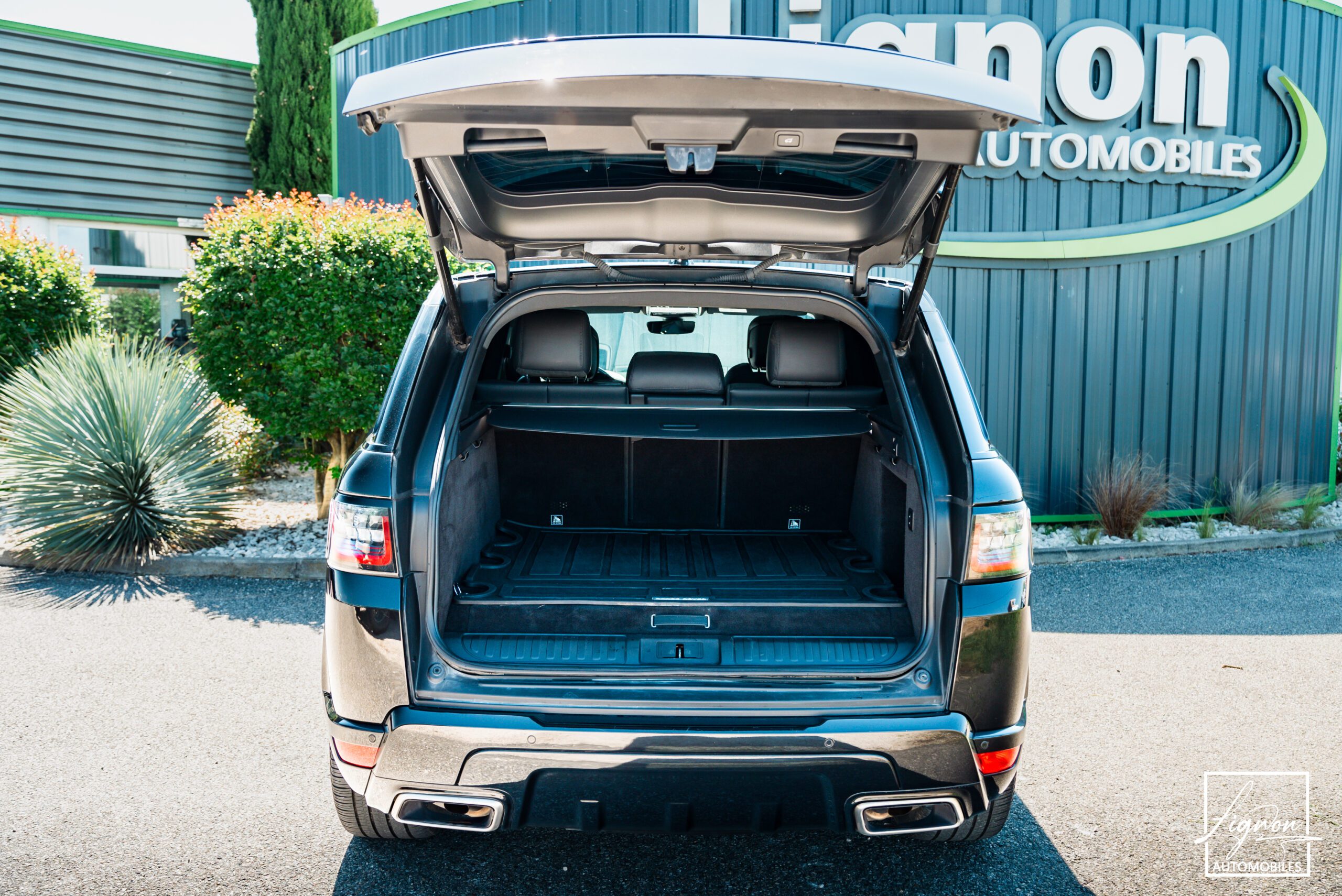 Photo LAND ROVER RANGE ROVER SPORT P400e HSE PHEV